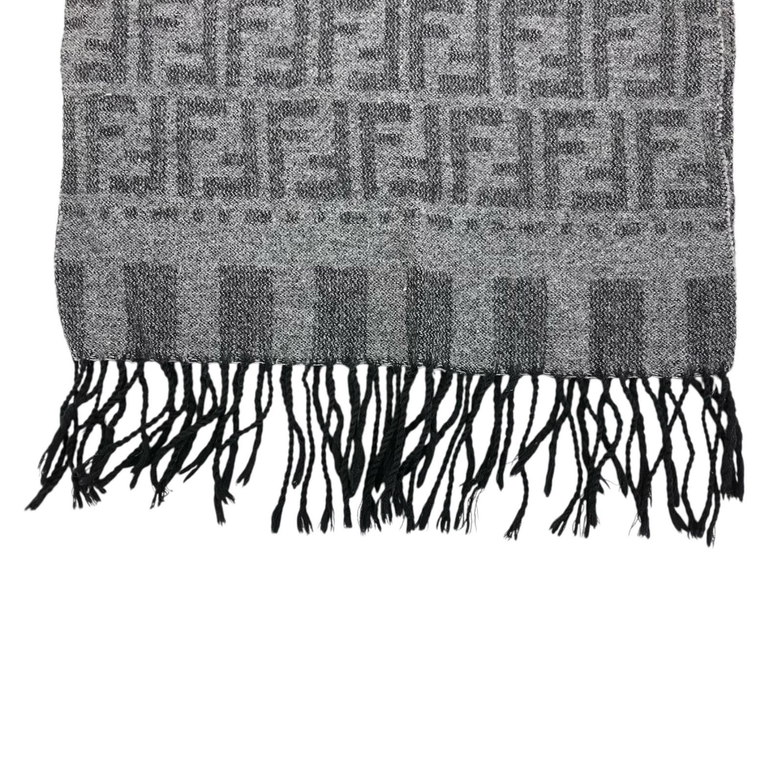 180053 FENDI フェンディ マフラー グレー 総柄 ウール - メルカリ