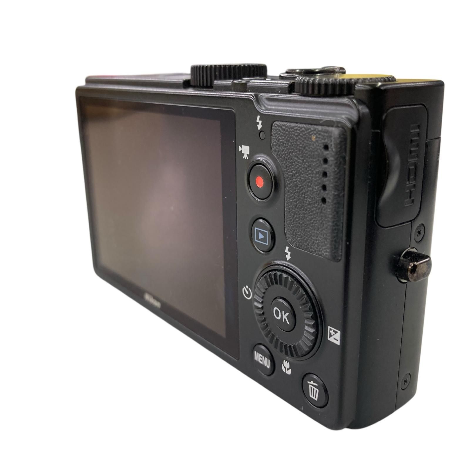 Nikon COOLPIX P300 デジタルカメラ オールドコンデジ ジャンク Nikon