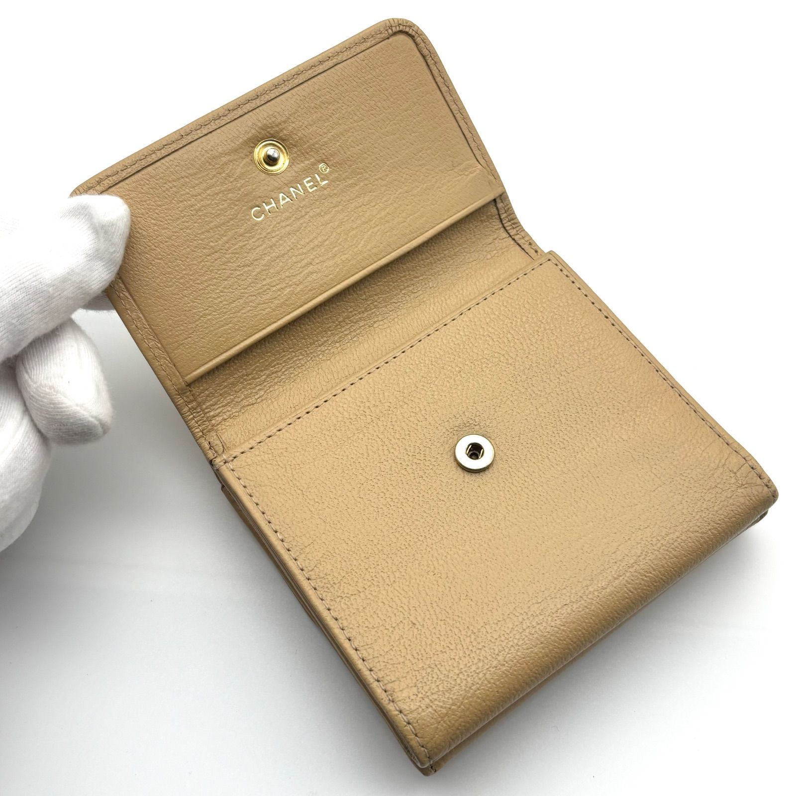 美品✨】シャネル ココマーク Wホック 三つ折 財布 ベージュ ぶらんど
