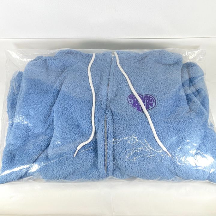 東店41-2962-2601] [店舗併売]ぎゃうるふ 小柳ロウ パーカー - メルカリ