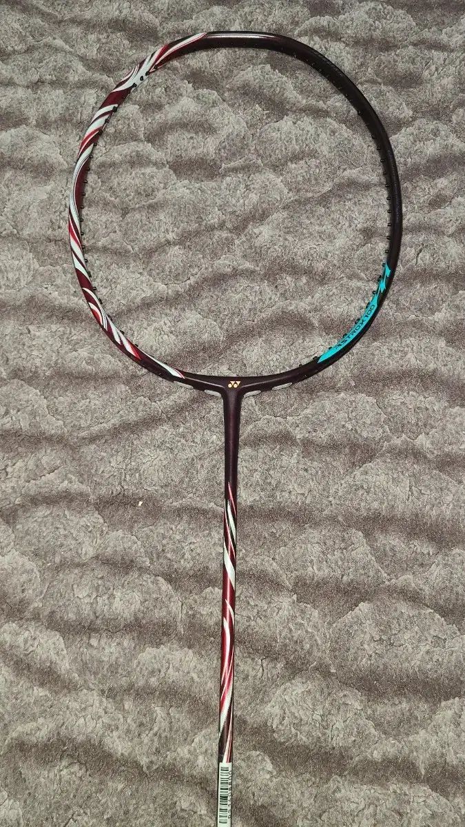YONEX ヨネックス ASTROX（アストロクス） 100zz クレナイ 4u - メルカリ