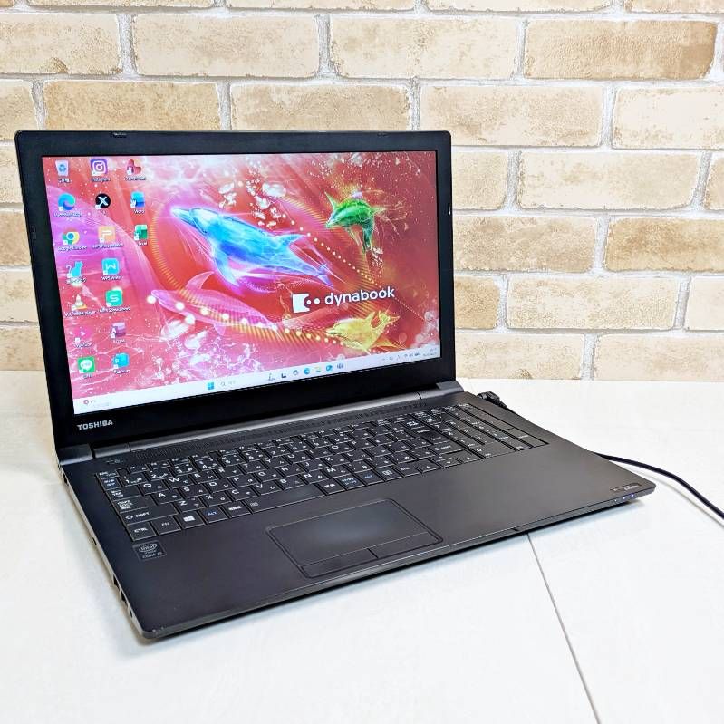 オフィス付き☆SSD/Corei3/メモリ8G☆初心者OK！Windows11ノート