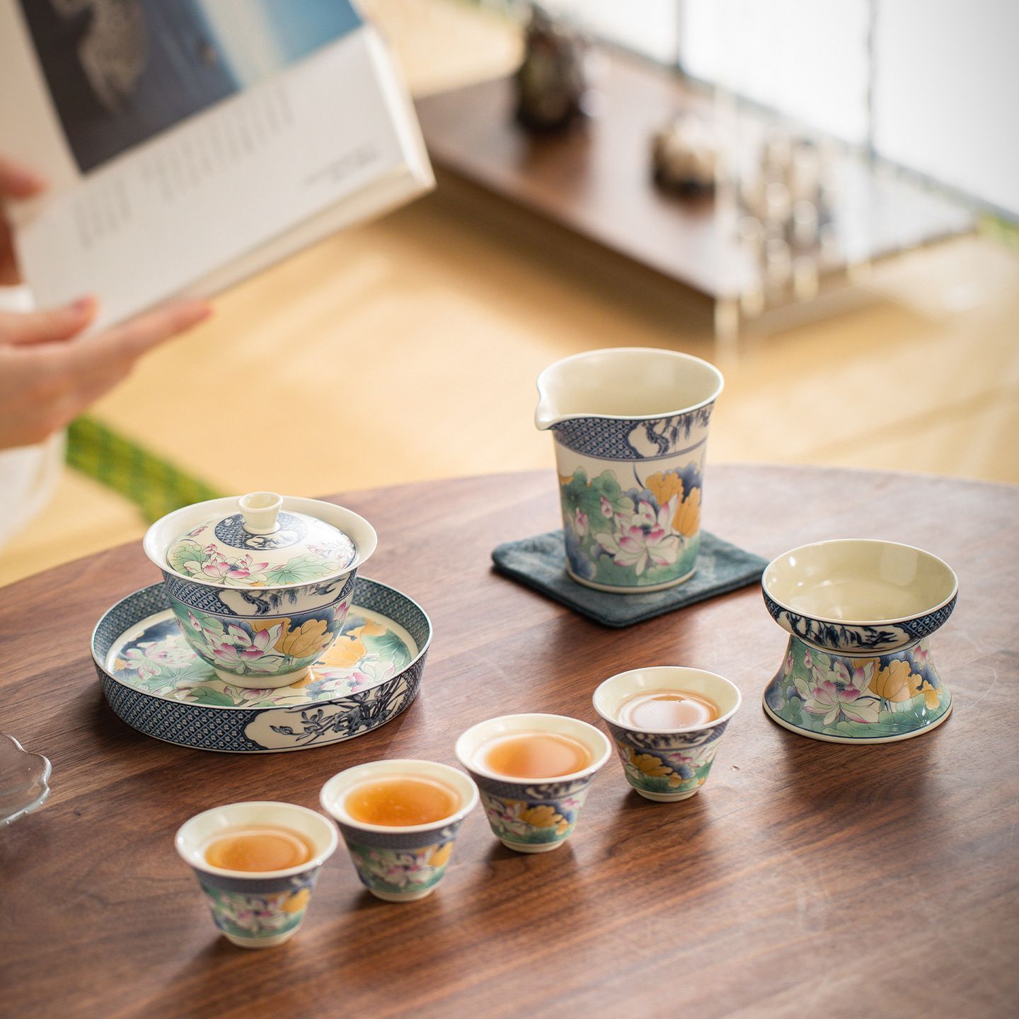 高級中国茶器セット　未使用　レトロ　骨董品 新品未使用】新中国式レトロ主人杯陶磁器品茗杯高級お茶カップ工夫茶器