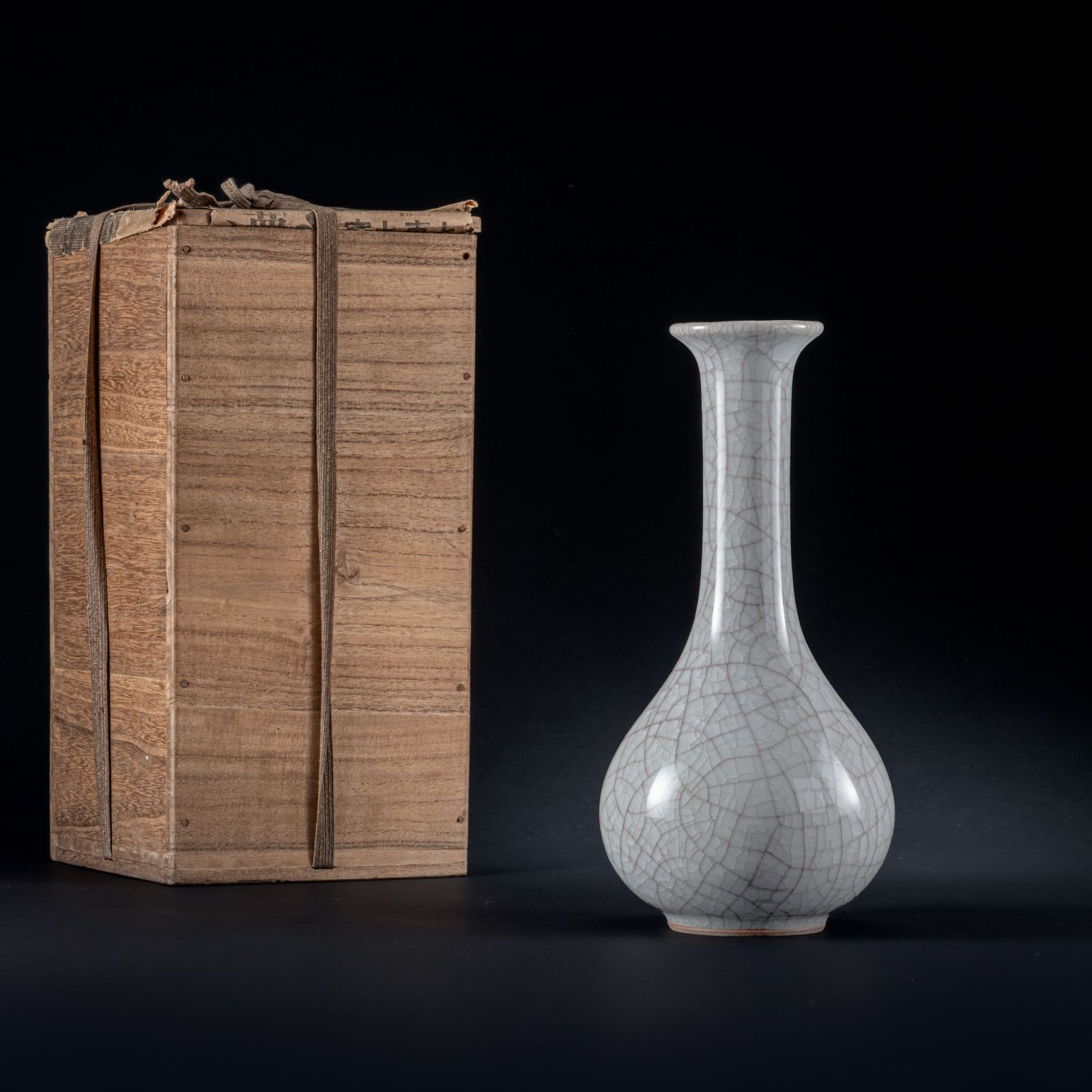 骨董・天下一】清代 仿官釉 長頸瓶 高24.7cm 官窯写 青磁 唐物 中国古