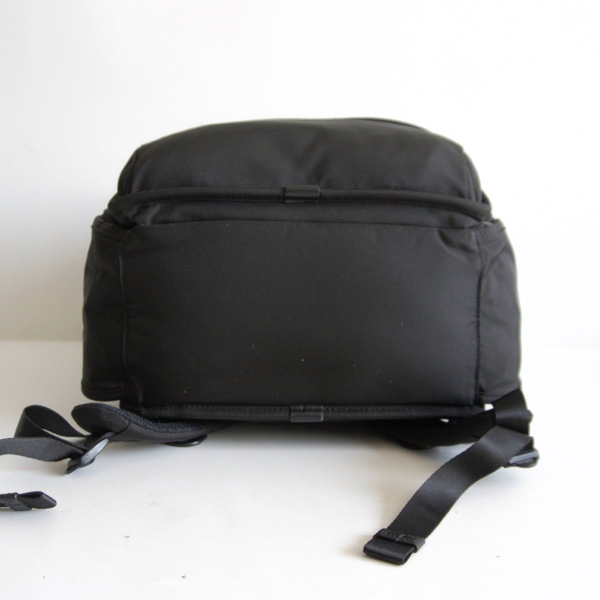 未使用】TUMI/トゥミ ALPHA2 Business Compact Laptop Brief Pack