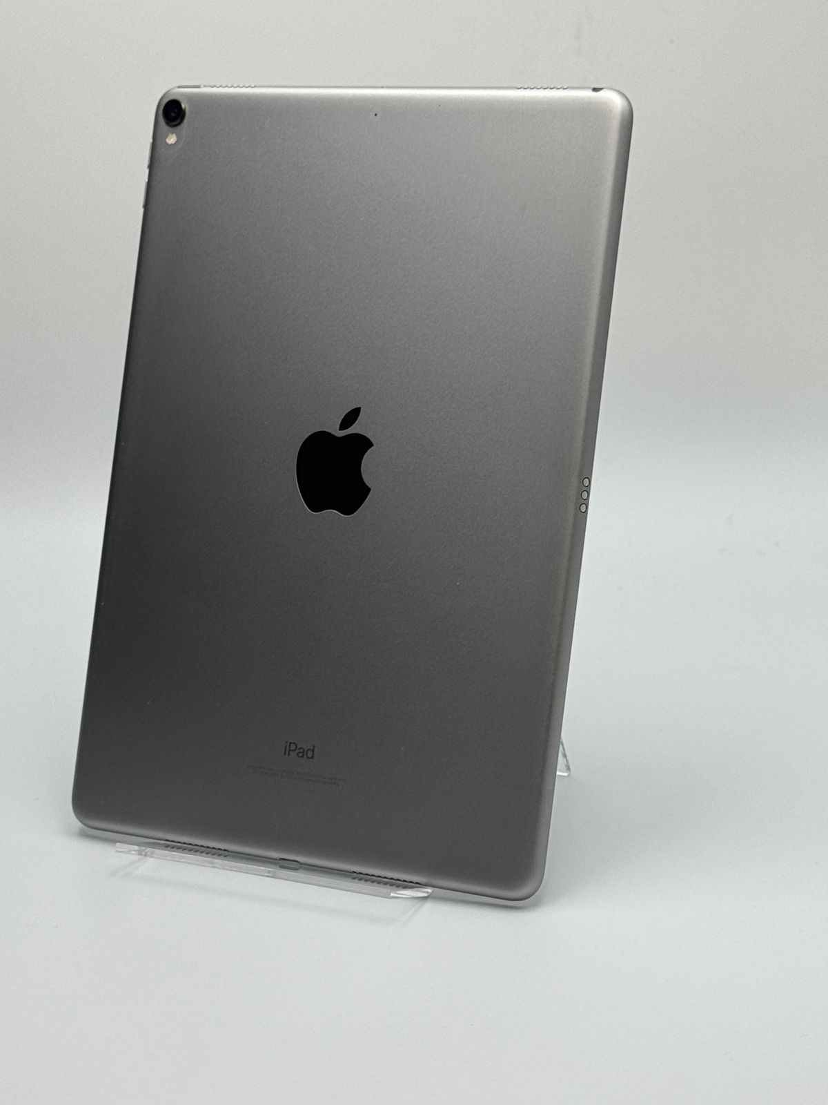 中古C】iPad Pro 10.5-inch 256GB スペースグレイ Wi-Fi バッテリー