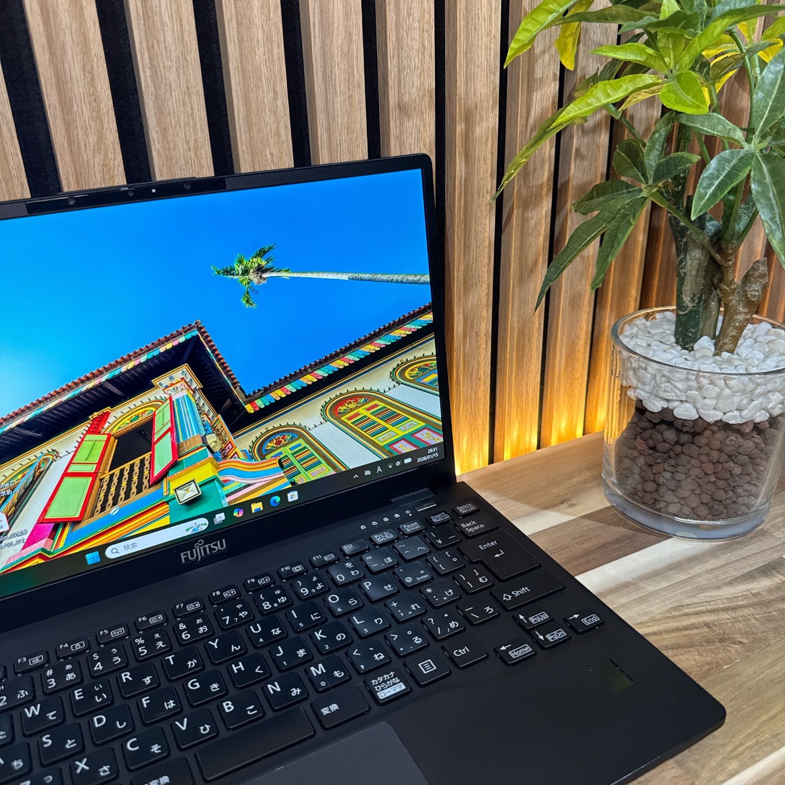 公式ショップ限定価格❣️/ 極美品《LTEモデル》LIFEBOOK U9311 公式ショップ限定価格❣️/ 極美品《LTEモデル》LIFEBOOK U9311