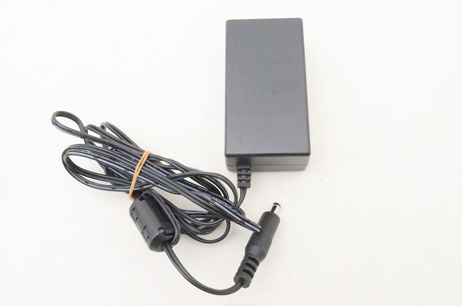 ☆極上美品☆ FUJIFILM フジフィルム ACアダプター AC-9V ＆ DC