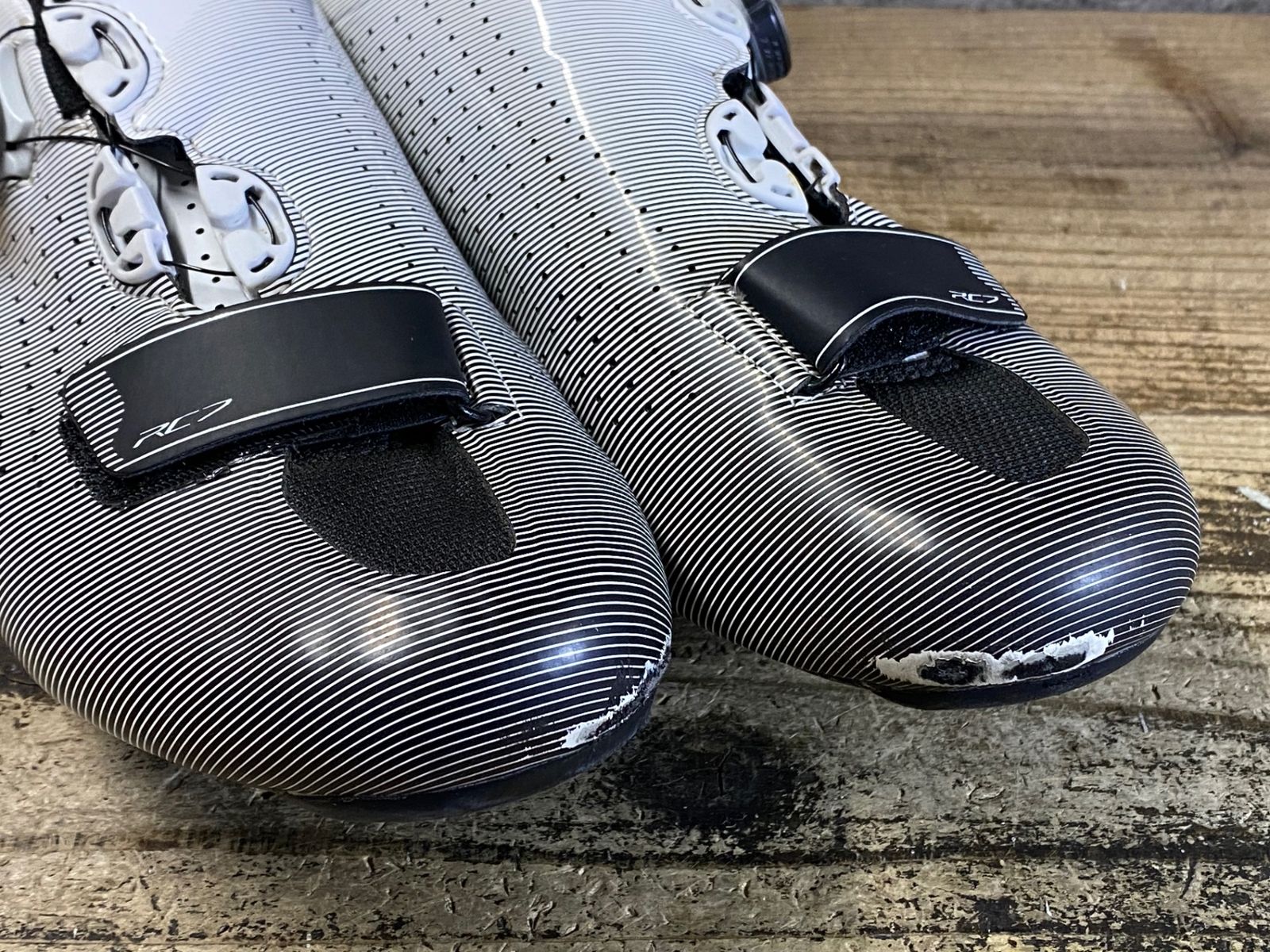 JT969 シマノ SHIMANO RC7 SH-RC700 ビンディングシューズ 黒 EU42