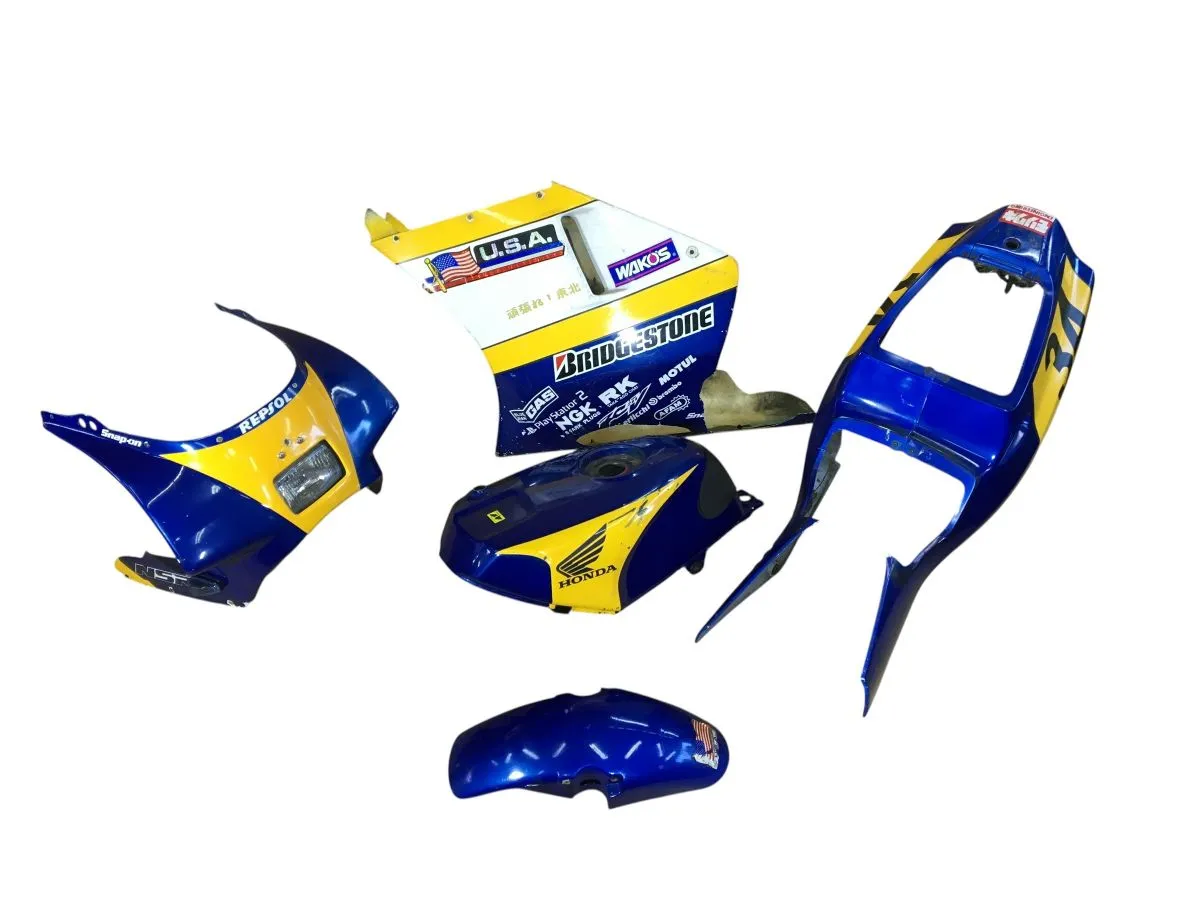 NSR250 アッパー、サイドカウル