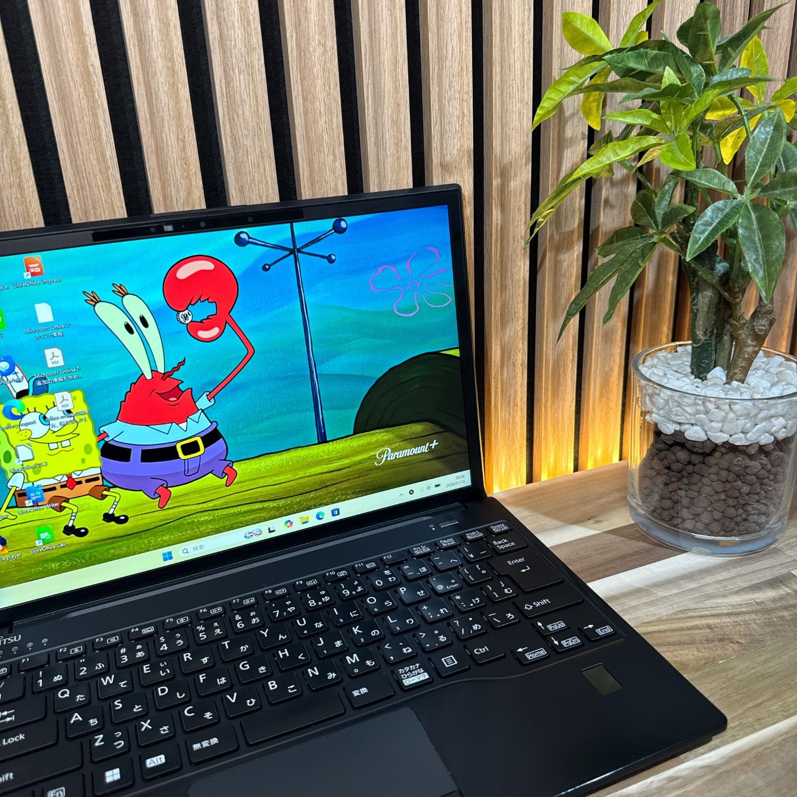 美品】富士通 LIFEBOOK U9313/M 第13世代 LTE搭載 - メルカリ
