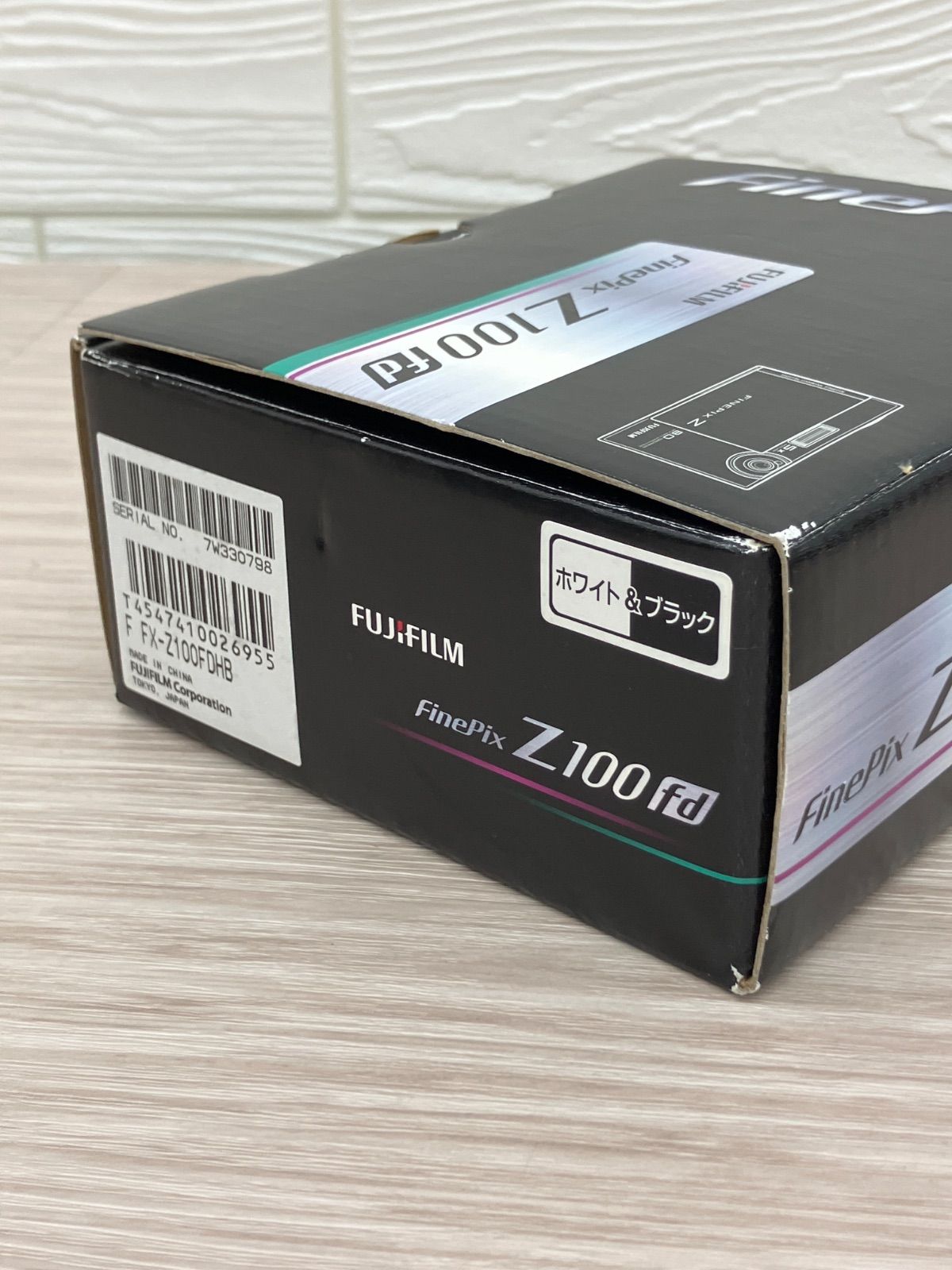 ジャンク品 Fujifilm FinePix Z100fd 充電器付 富士フィルム デジカメ