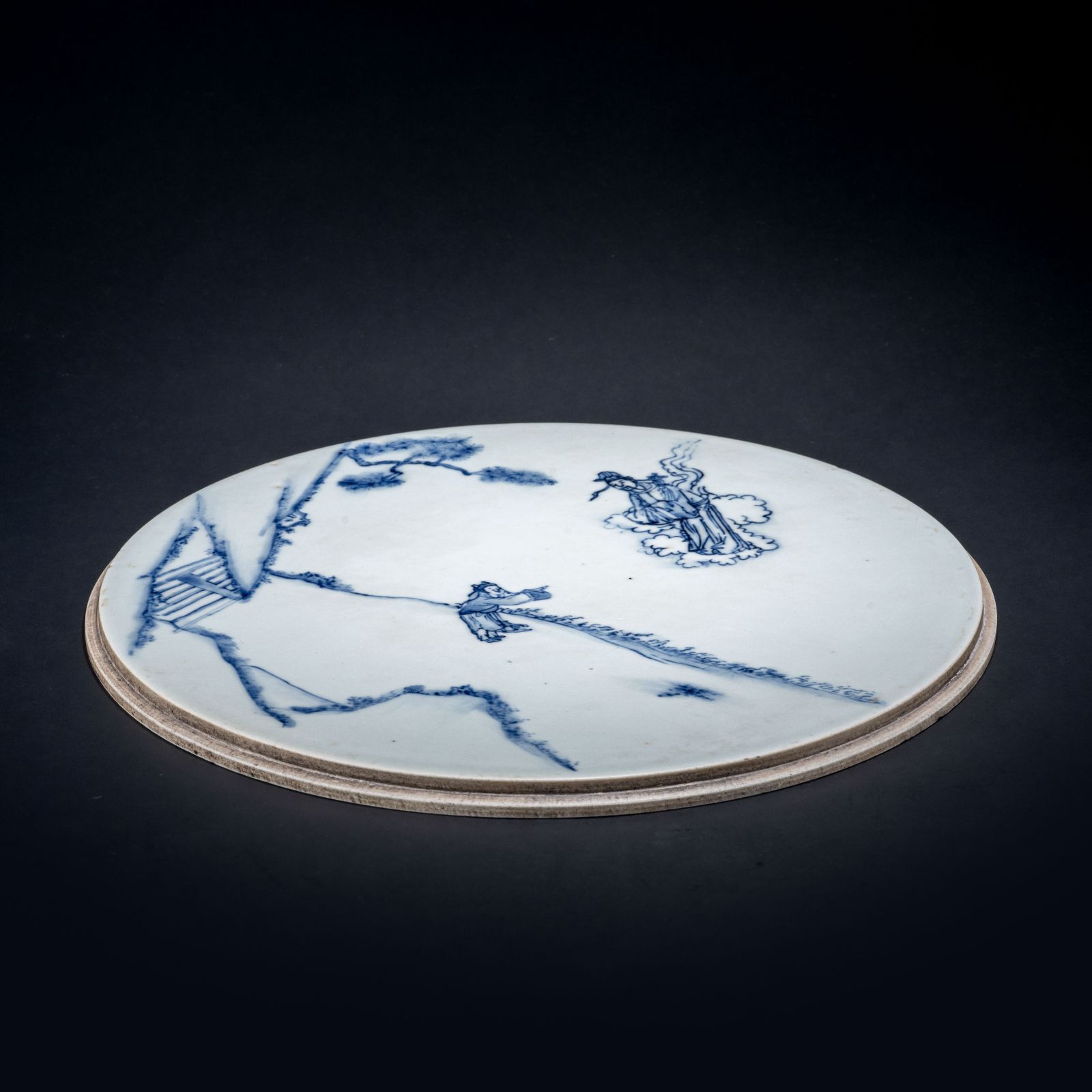 中国美術 古伊万里 人物青花香盒 染付 骨董 年代品 古伊万里 染付 人物図 丸皿 共箱付 青花 骨董 古美術 明治 - メルカリ