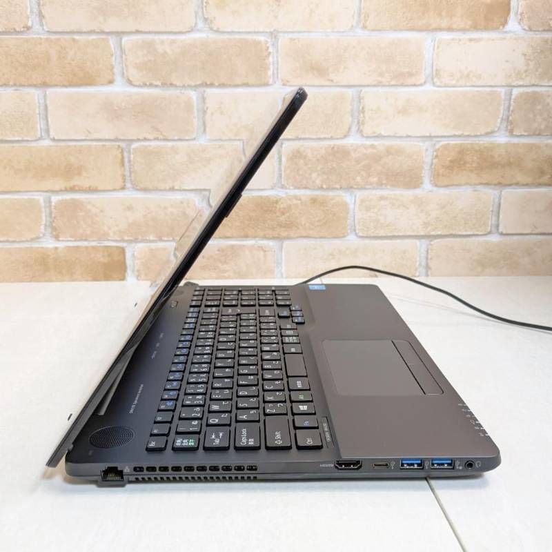 新品SSD❤️初心者向けマニュアル付き❤️Windows11・オフィス付き オフィス付き☆新品SSD/メモリ8G☆初心者OK！Windows11ノートパソコン