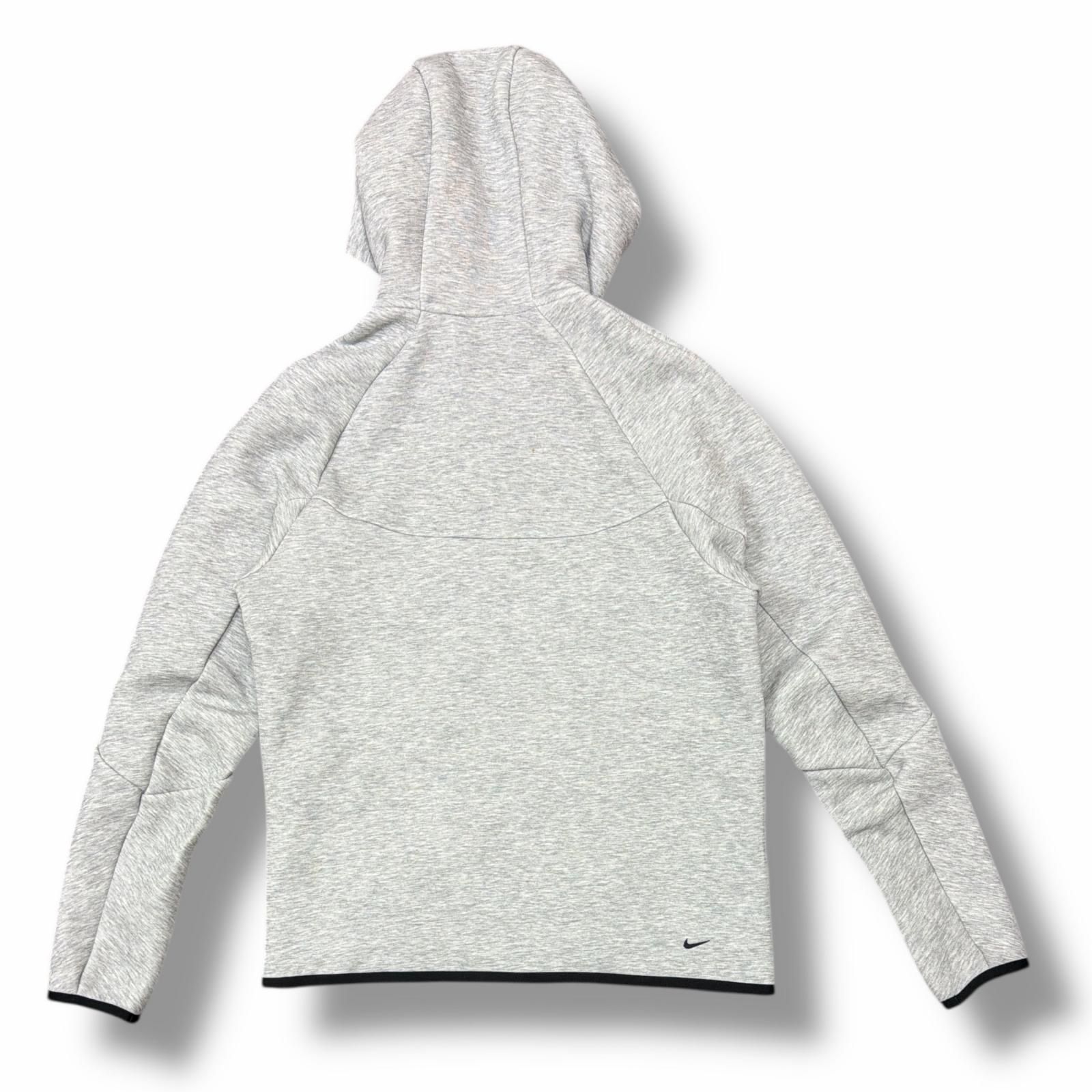 参考上代18590円 NIKE Tech Men's Full-Zip Windrunner Hoodie