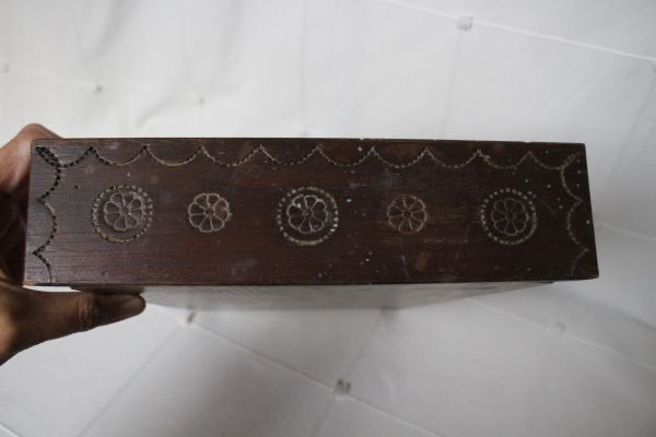 フランス アンティーク 古い木製のブルターニュ家具 ドール用家具