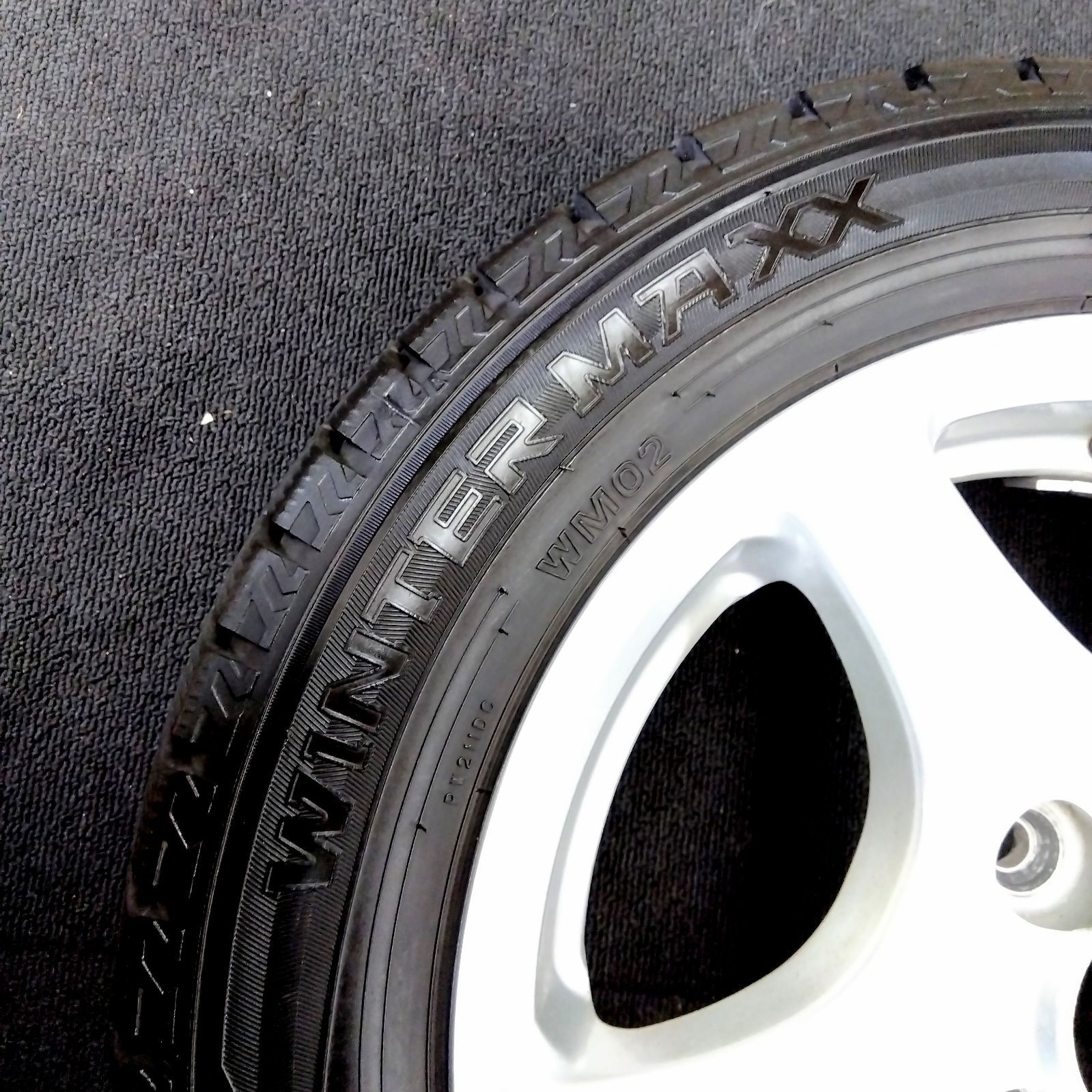 新品未使用 倉庫保管 155/70R13 WINTERMAX 送料無料 楽天市場】winter