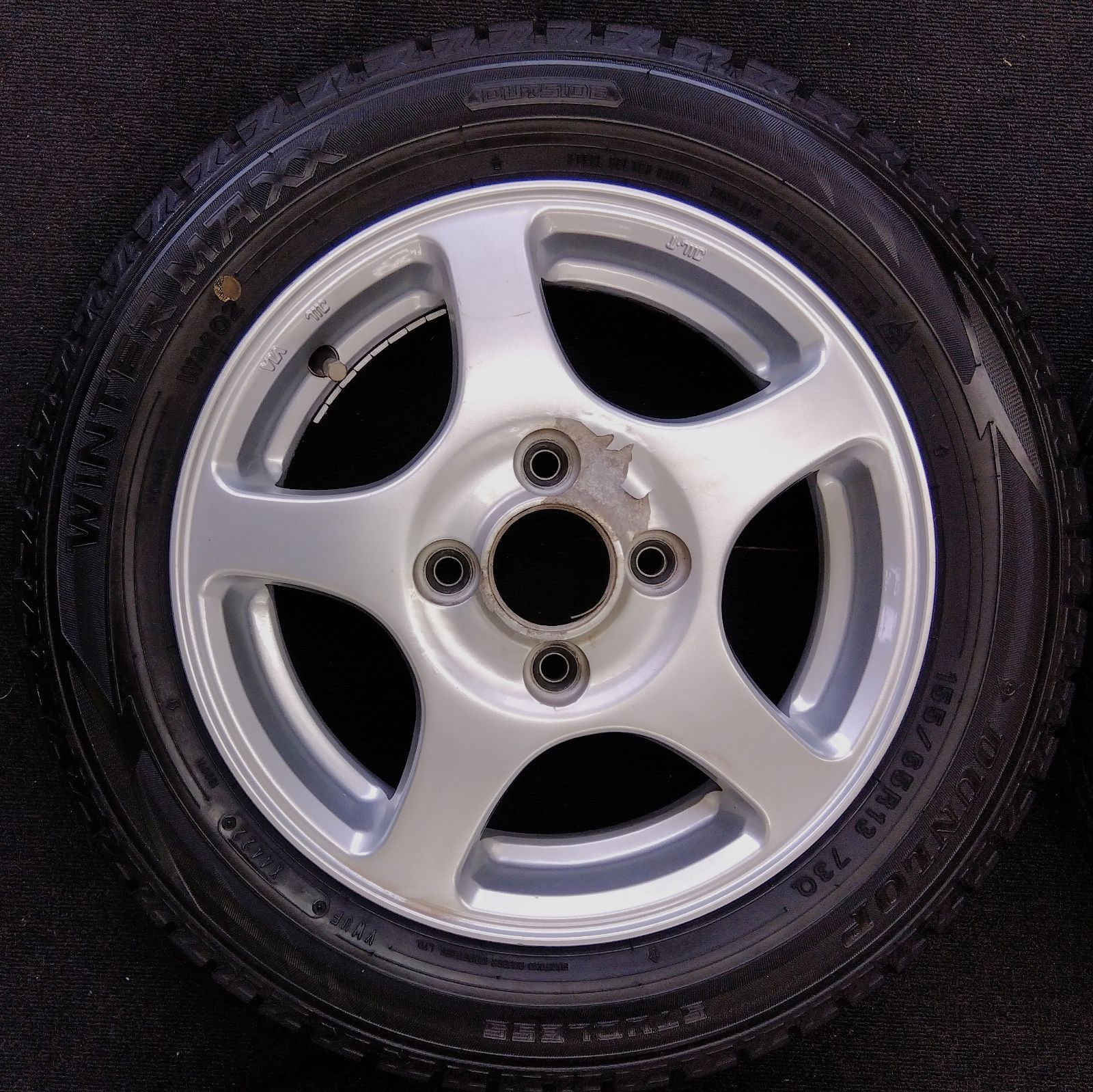 送料無料】【13×4.5J +43】【155/65R13】中古 スタッドレスタイヤ 