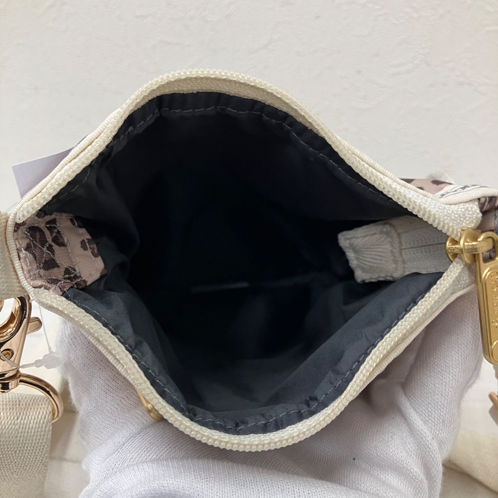 8623 LeSportsac レスポートサック ショルダーバッグ ラテハート