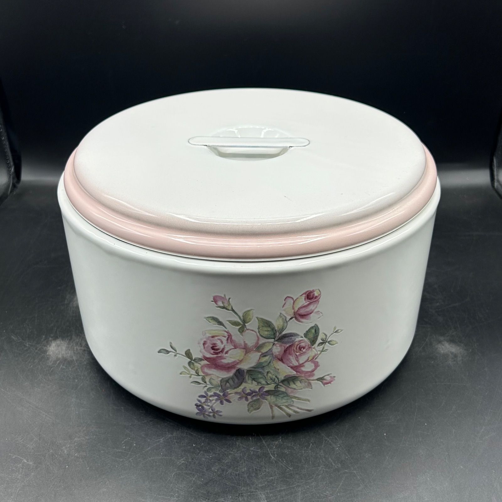 イマン image ダイアナローズ柄 ホーロー 丸缶 Lサイズ 琺瑯 25cm