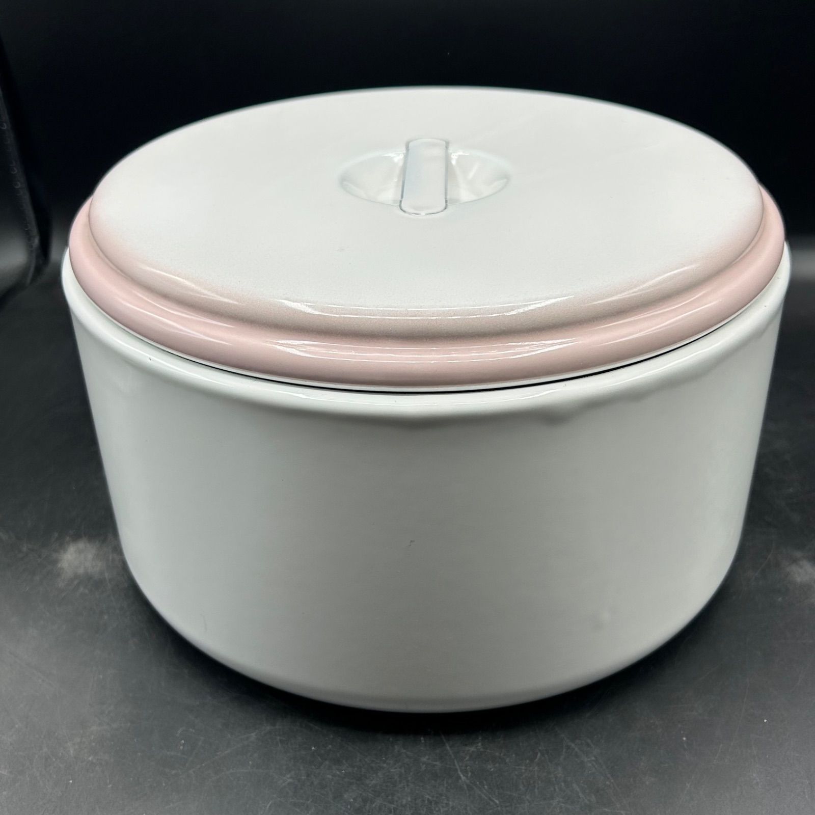 イマン imane ビビアンピンク ホーロー 丸缶 Lサイズ 琺瑯 25cm - メルカリ