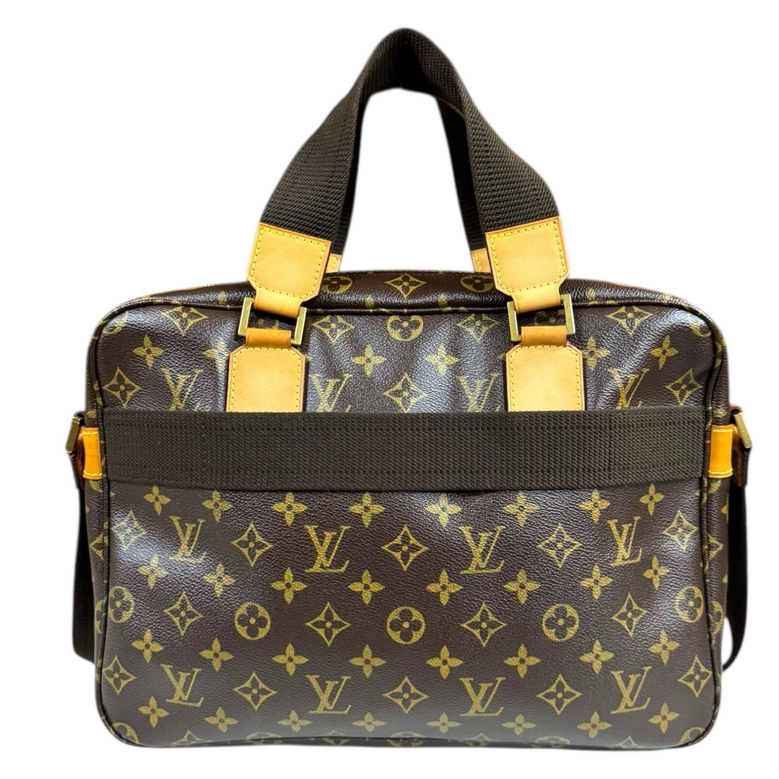 ルイヴィトン サック・ボスフォール モノグラム ショルダーバッグ