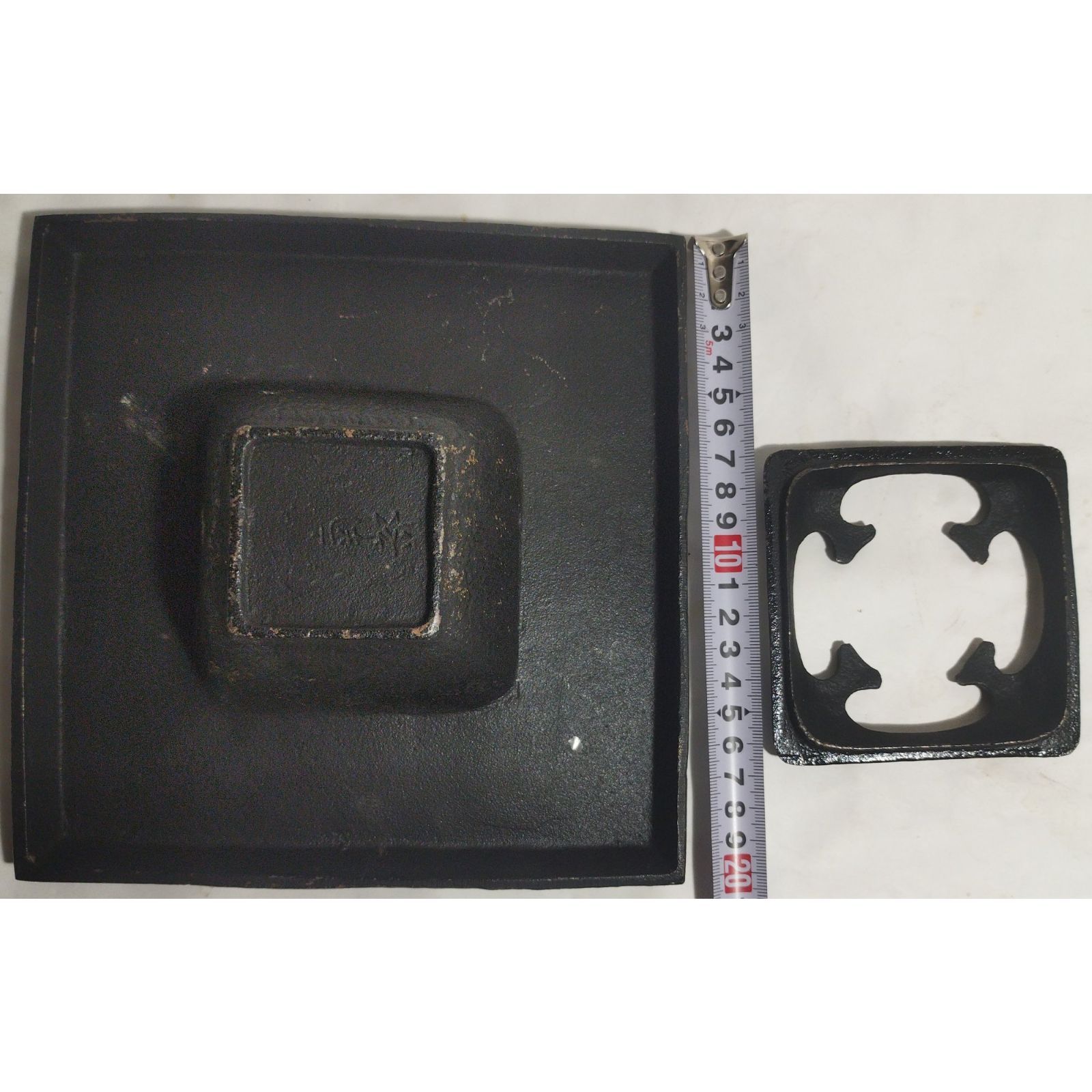 鋳鉄 四角灰皿 ( #14048 ) - メルカリ