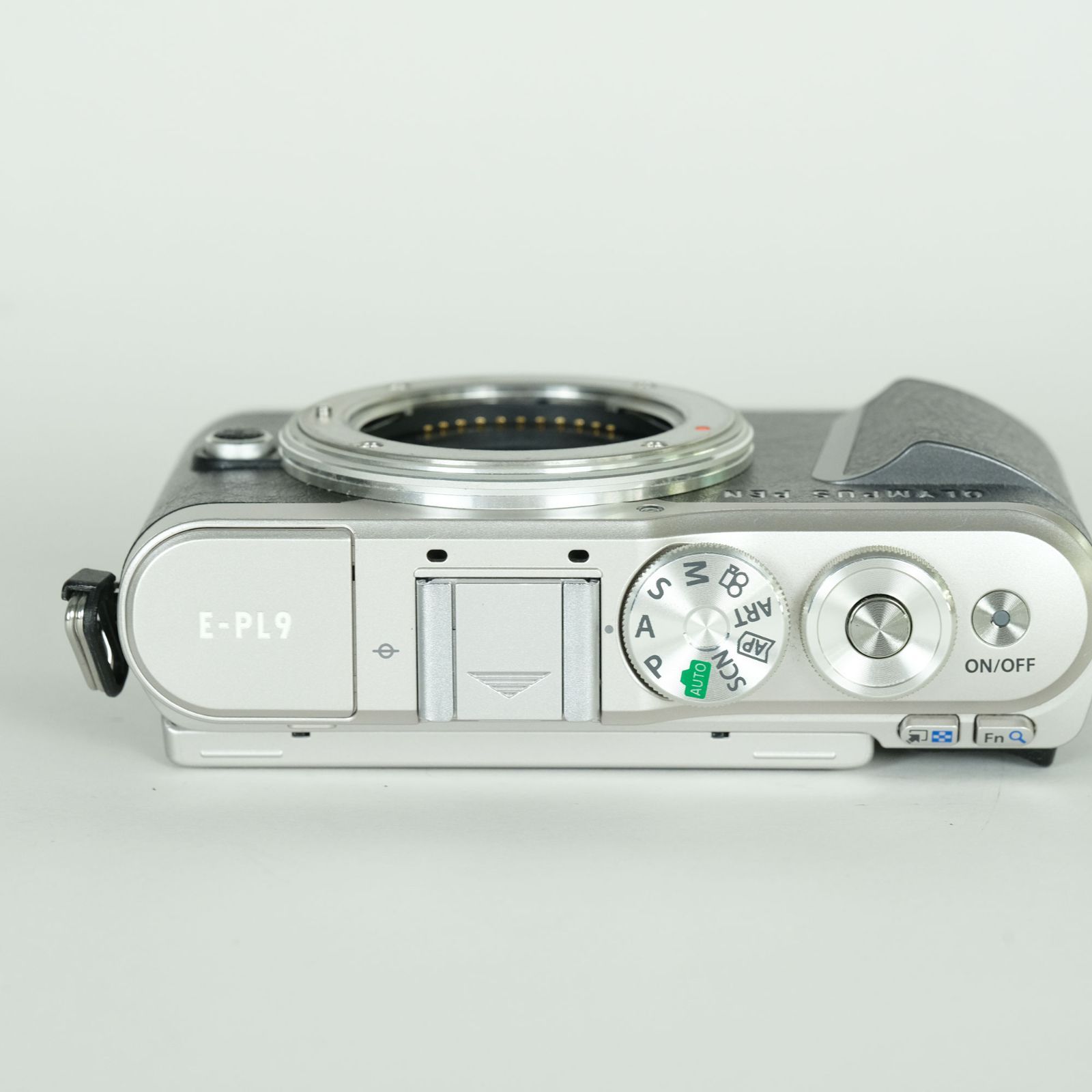 良品 | シャッター数7,045回] OLYMPUS PEN E-PL9 [ボディ ブラック
