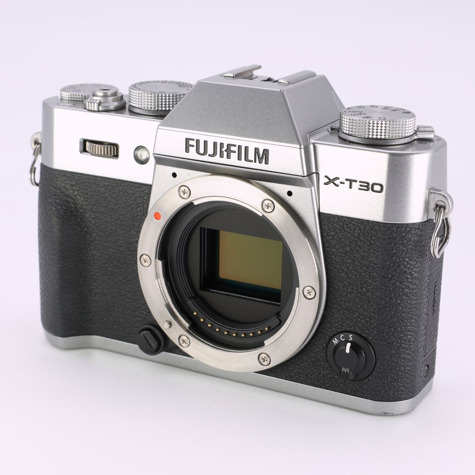 富士フイルム X-T30 ボディ ショット数311枚 動作確認済】FUJIFILM（富士フイルム）X-T30 ボディ [シルバー