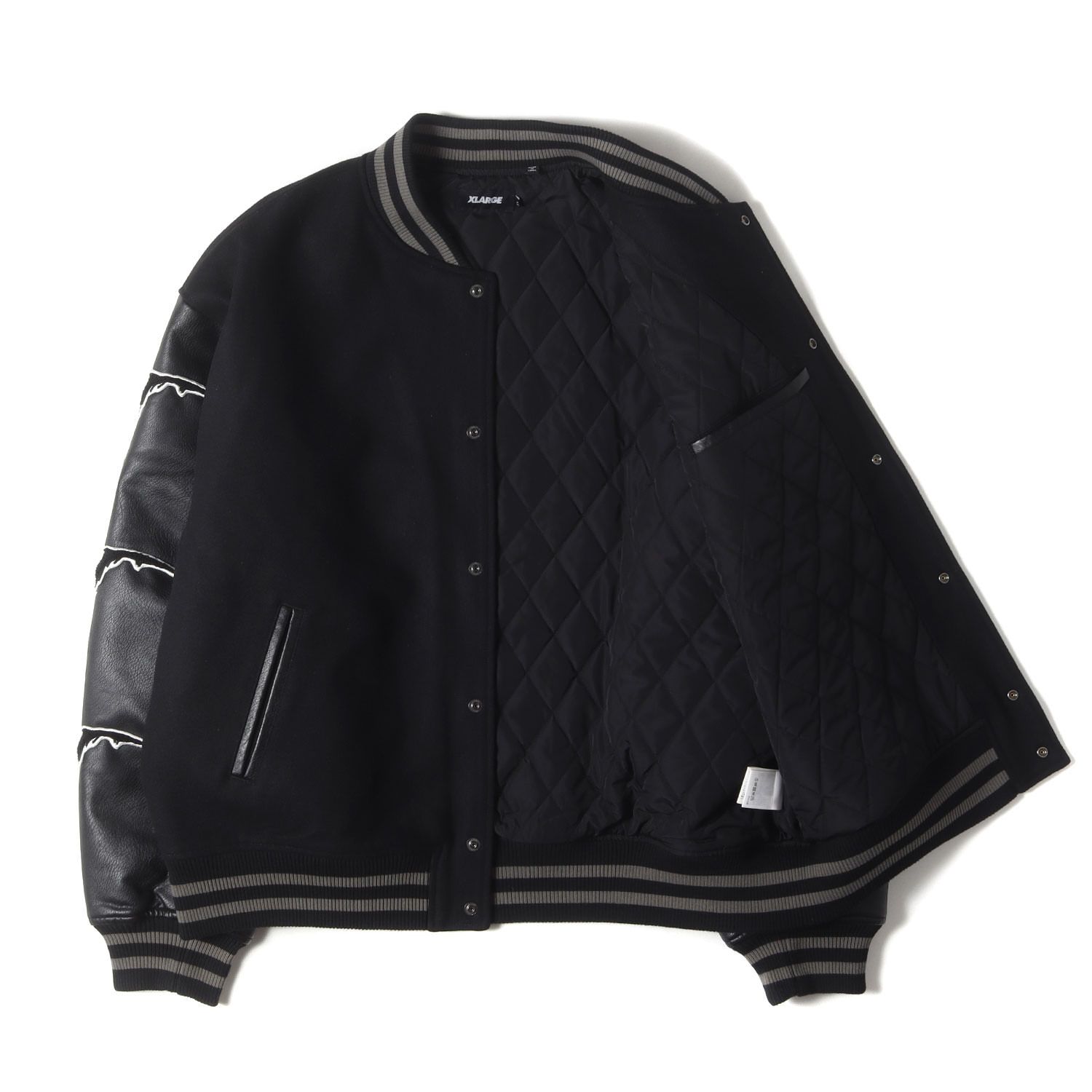 X-LARGE エクストララージ スタジャン ブラック 黒 サイズ:XL | 近年