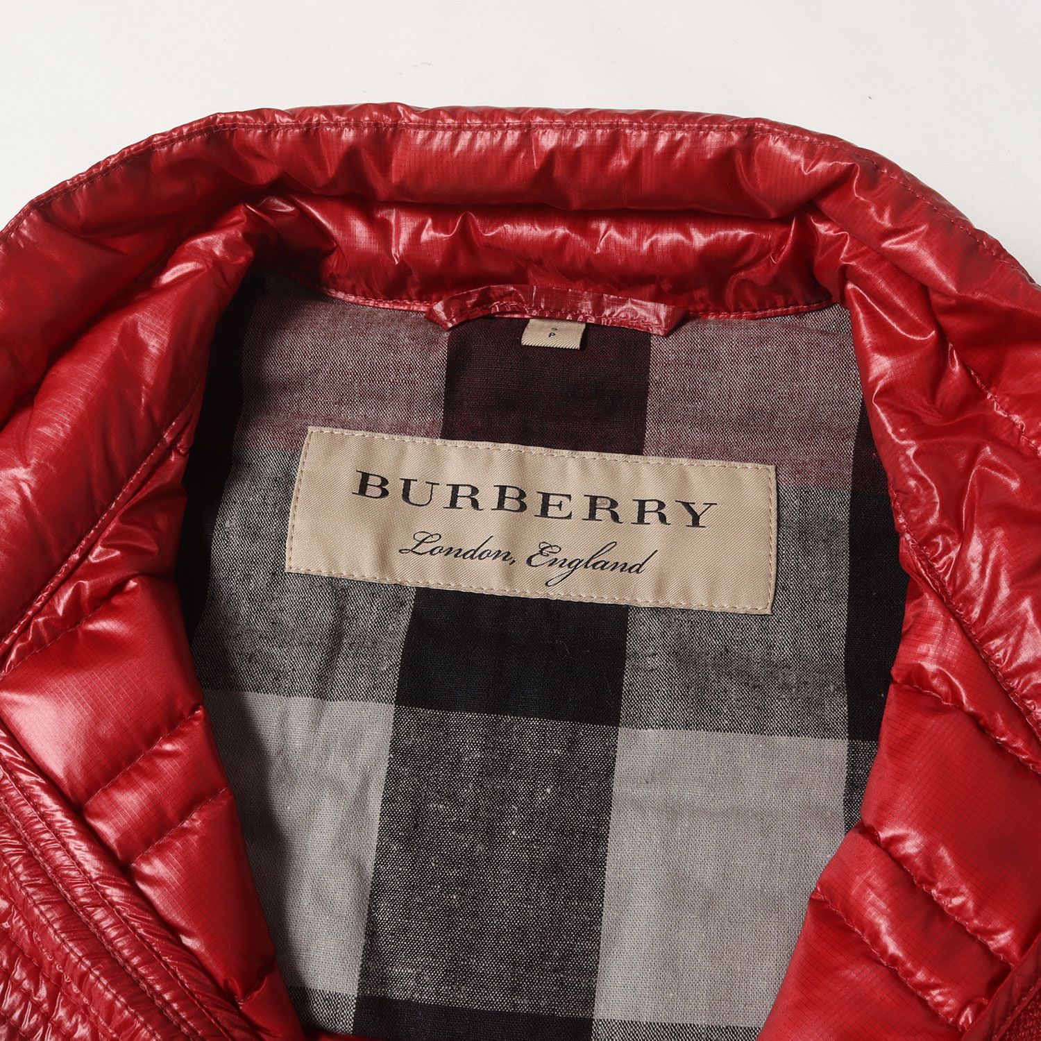 BURBERRY 赤 キルティングベスト BURBERRY バーバリー ベスト レッド サイズ:S | 裏地チェック ライト
