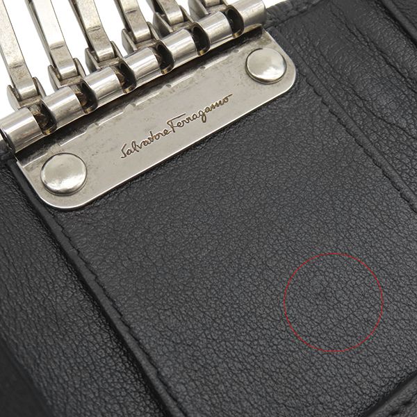 サルヴァトーレ・フェラガモ Salvatore Ferragamo キーケース