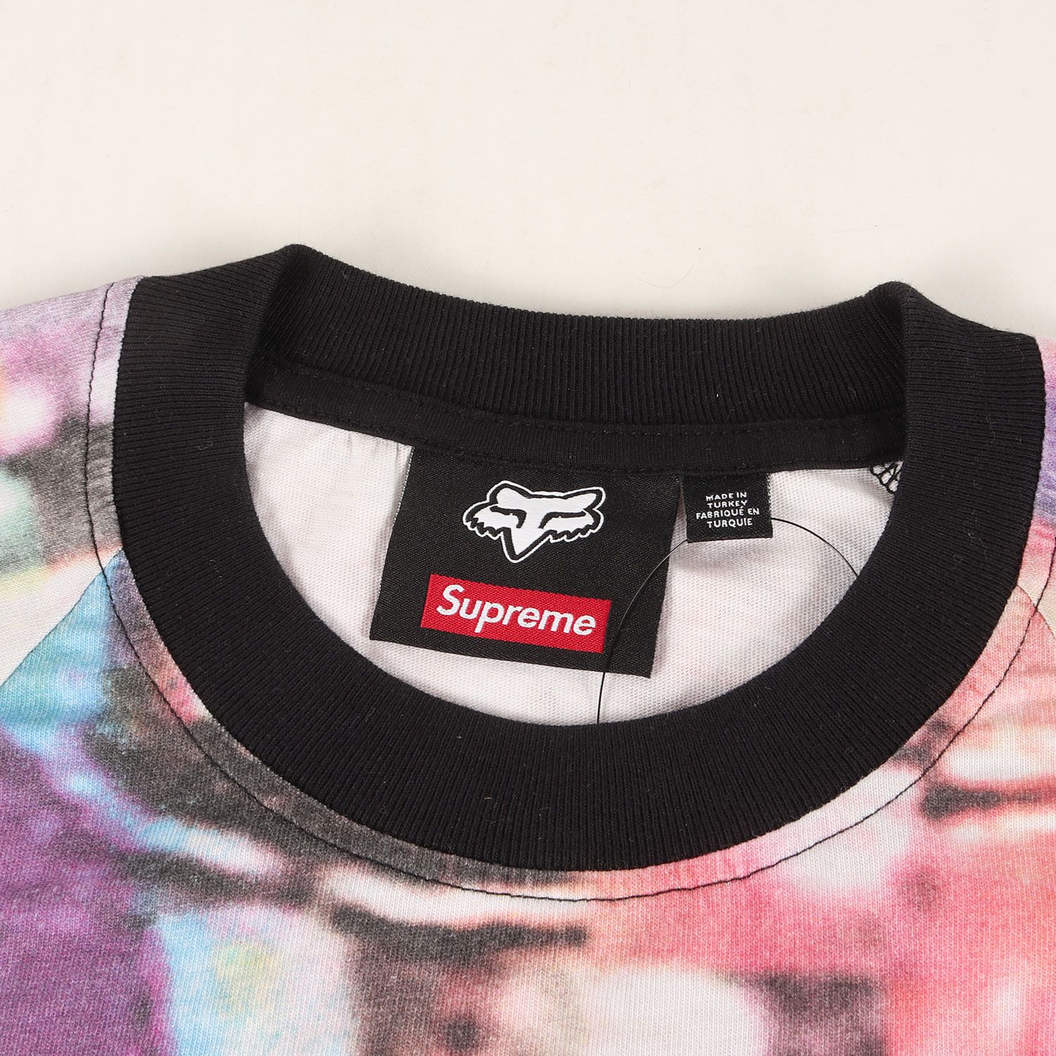 新品】Supreme シュプリーム Tシャツ マルチカラー サイズ:S | 25AW 