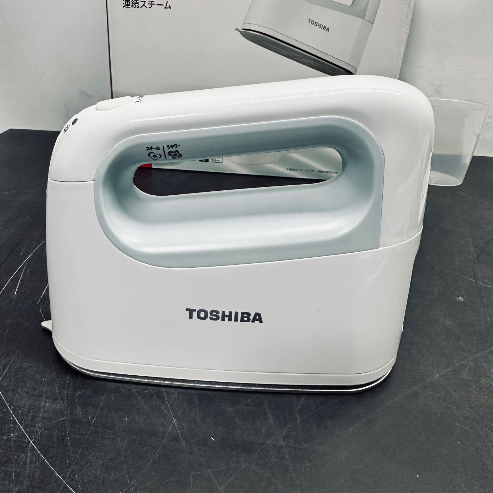 TOSHIBA 東芝 コードレス衣類スチーマー アイロン TAS-X6 - メルカリ