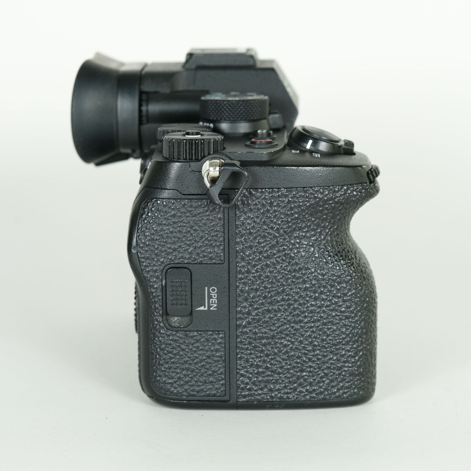 良品 | シャッター数36,104回] SONY α7 IV（ILCE-7M4） [ボディ