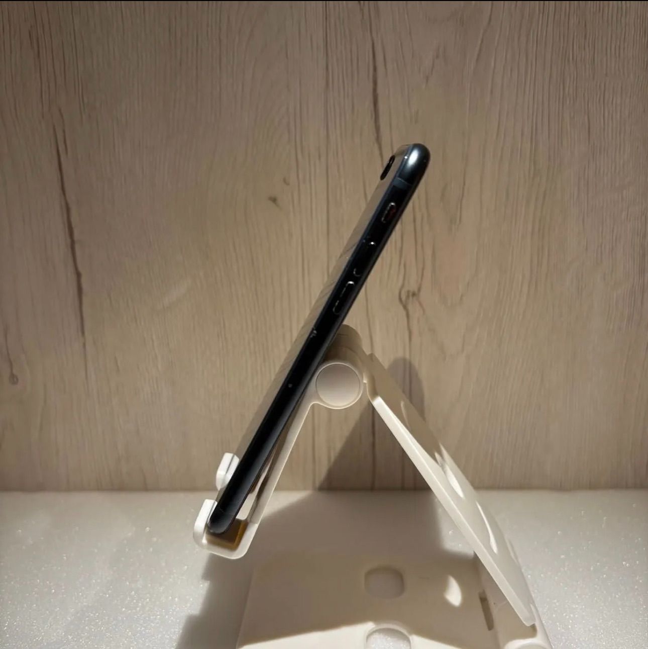 24時間以内即発送‼️】‼️極美‼️iPhone SE 第3世代 SIMフリー 128GB