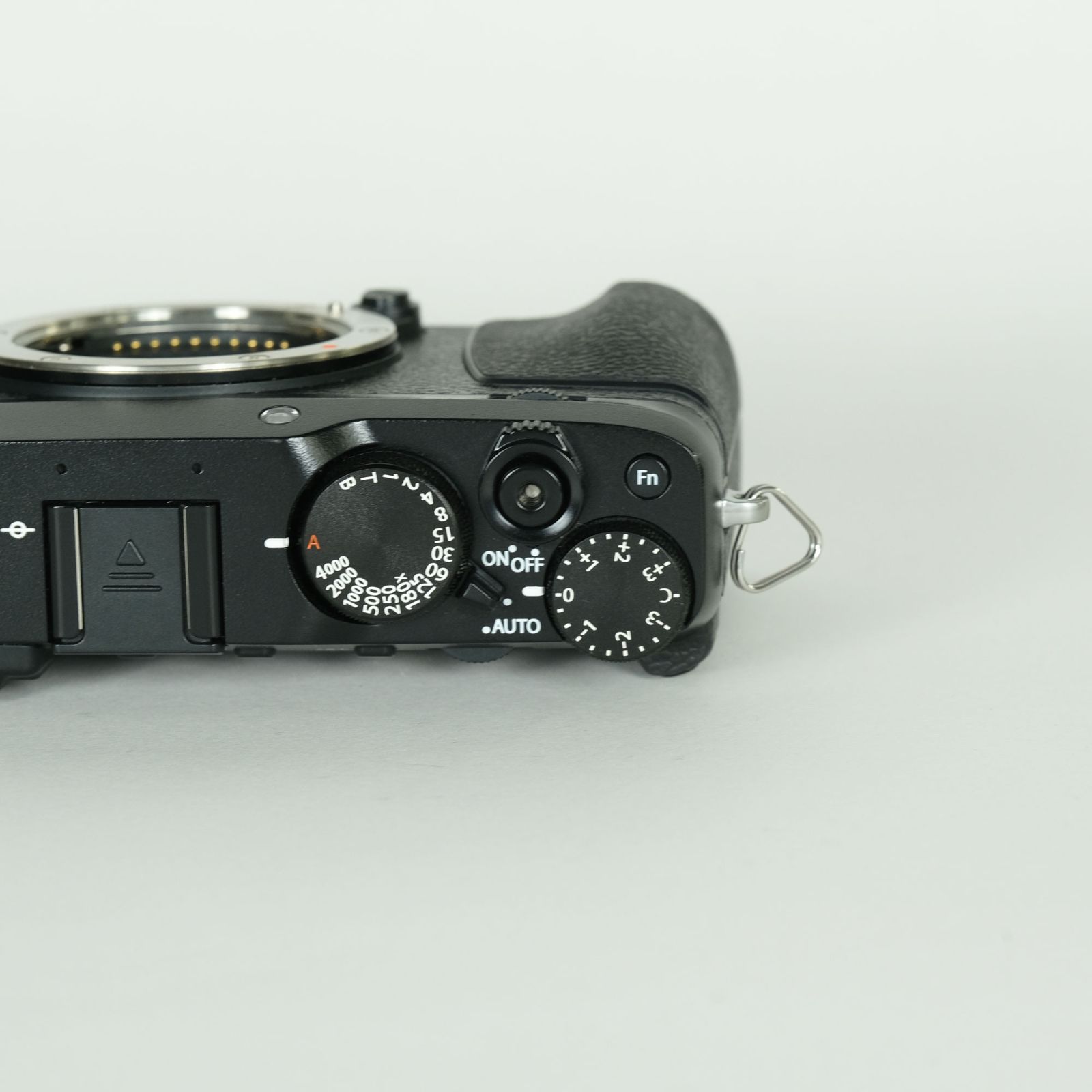 美品 | シャッター数10回｜バッテリー2個付] FUJIFILM X-E3 [ボディ