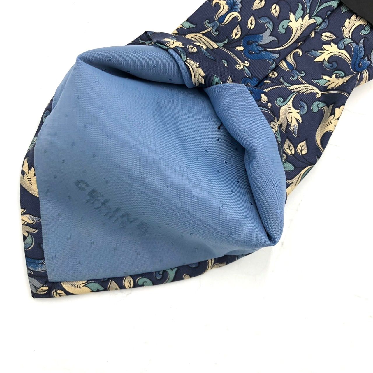 【美品】セリーヌ ネクタイ 総マカダム柄 トリオンフ シルク イタリア製 セリーヌ ネクタイ マカダム柄 トリオンフ シルク100% 紺 ネイビー