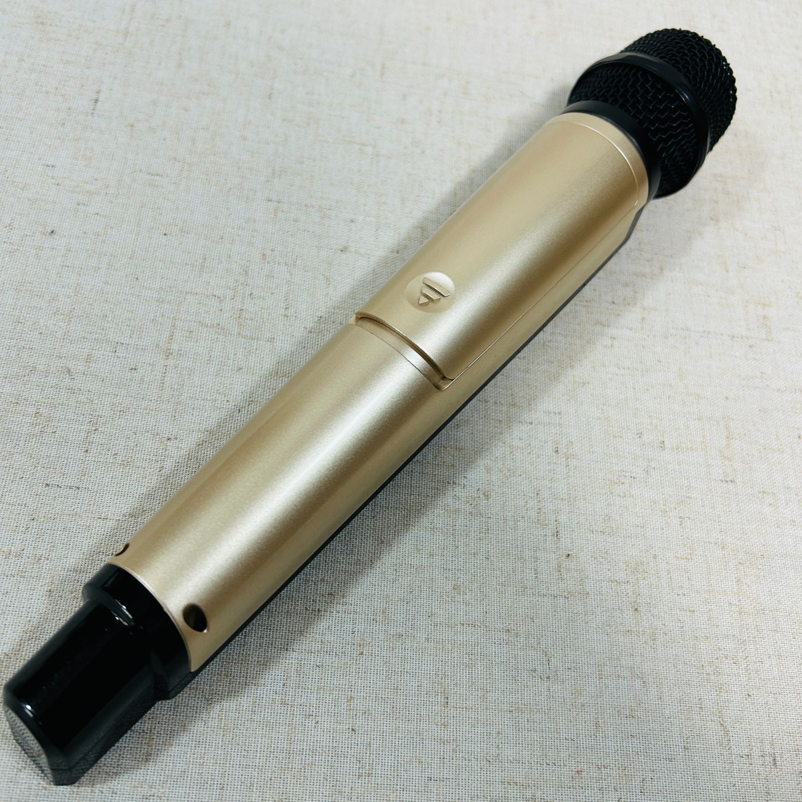 ワイヤレスマイクｏｎ ＳＴＡＧＥ オンステージ Ｚ－ＰＫ１２０ＷＴ 現状品】ON STAGE オンステージ Z-PK120WT カラオケマイク 内蔵1200曲