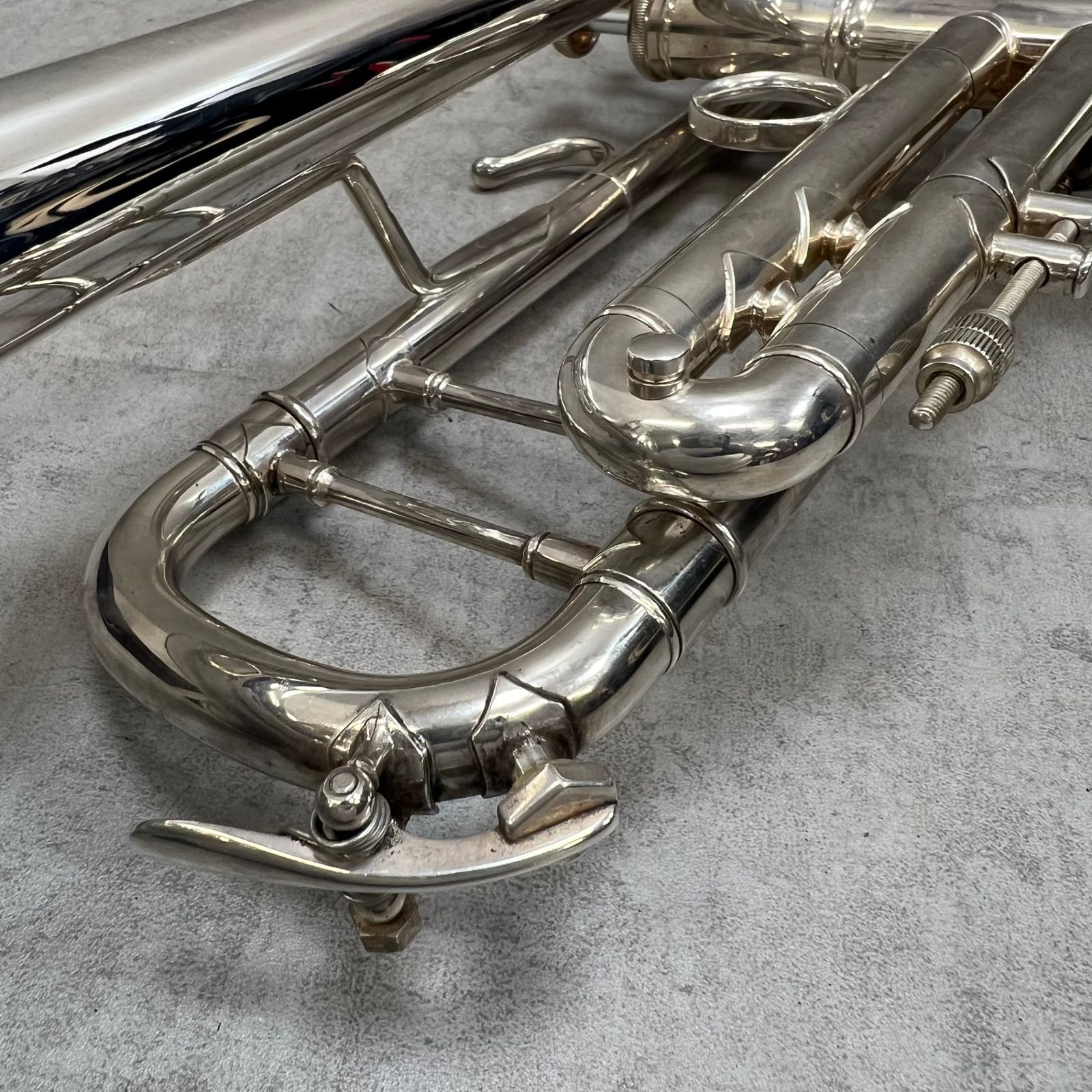 Bach　バック　トランペット　ML37 　ストラディバリウス B♭ トランペット - Stradivarius ： Bach | 野中貿易