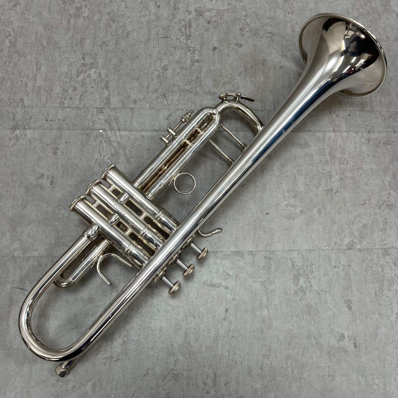 ビンセントバック ストラディバリウス Model 37 トランペット ML