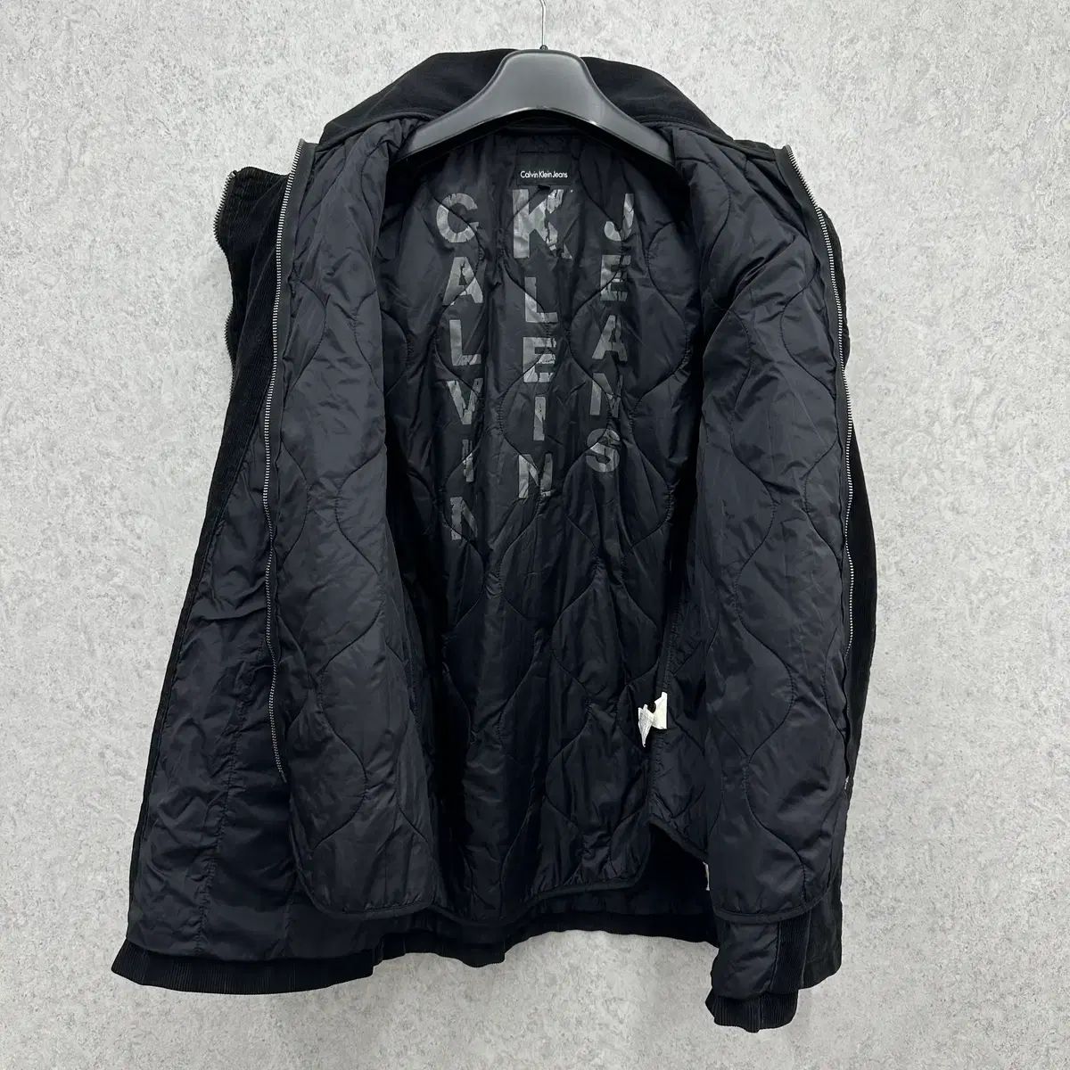 100 カルバン・クライン メンズ コーデュロイ ハンティングジャケット