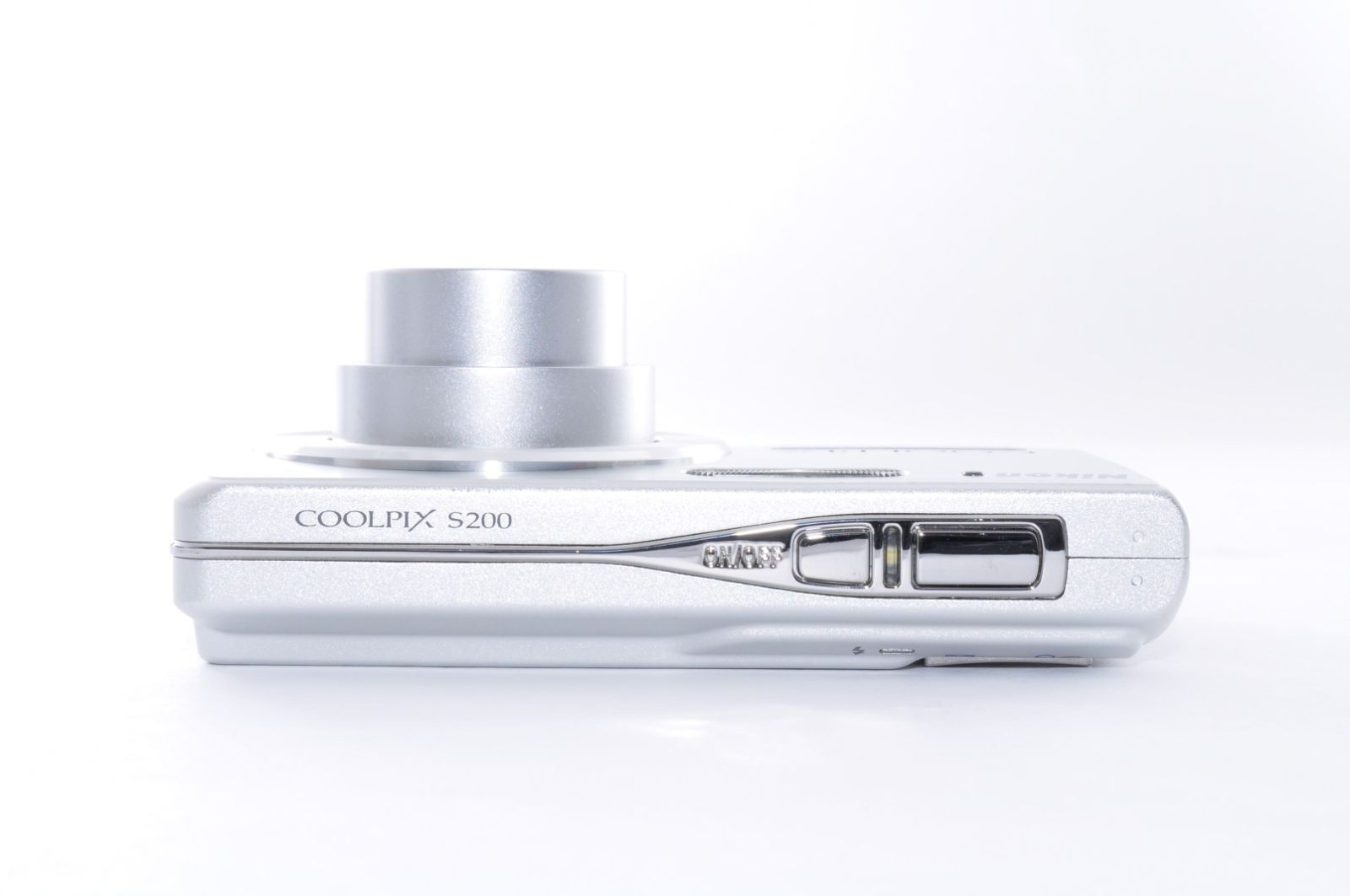 Nikon COOLPIX S200 DIGITAL Camera シルバー デジカメ デジタルカメラ