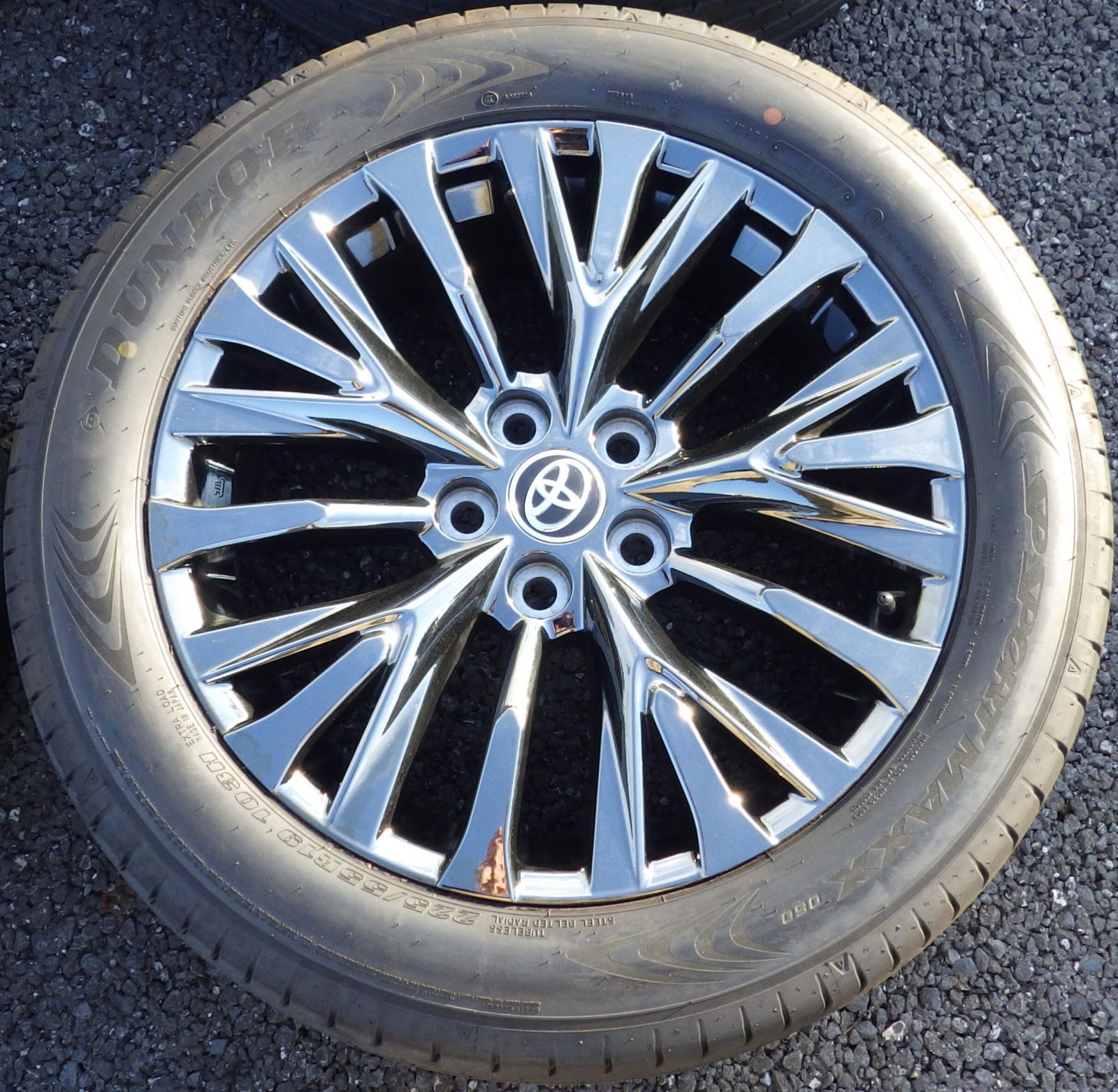 D1659) AWタイヤ☆トヨタ 40 ヴェルファイア □40系 Zプレミア純正