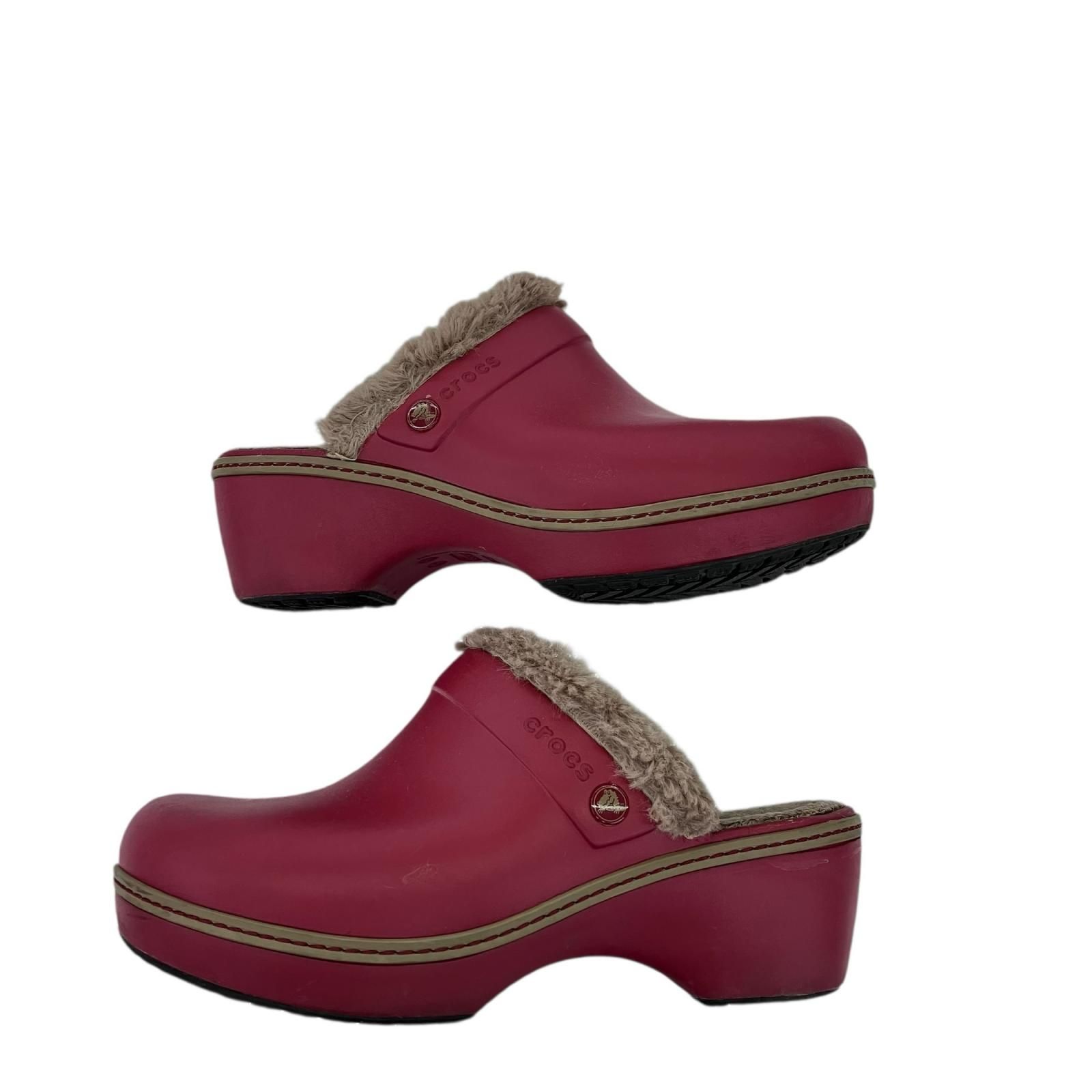 186001 Crocs クロックス コブラー ボア ファー サボサンダル 24cm