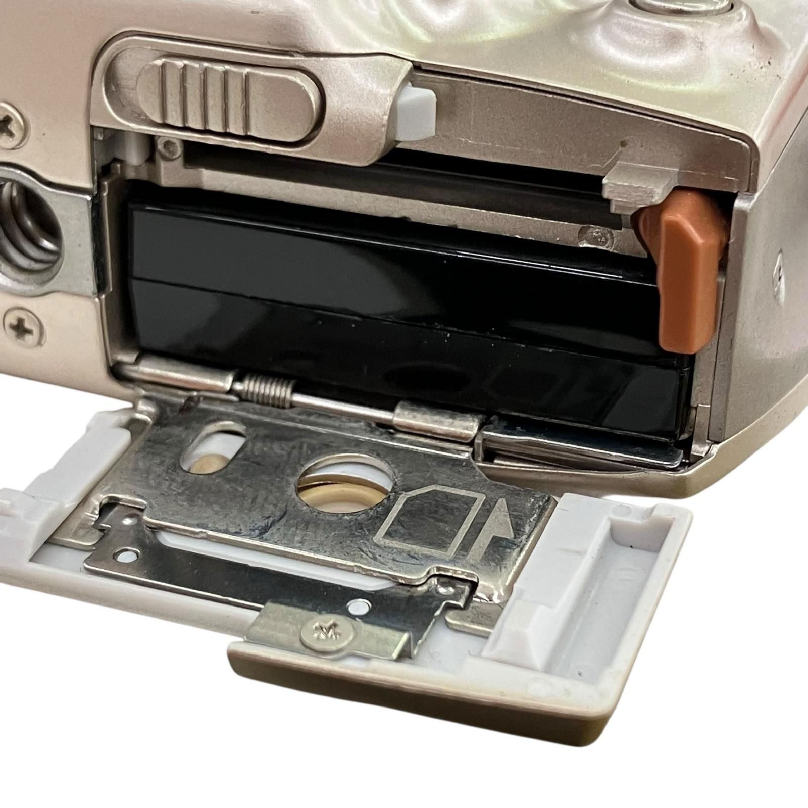 Canon】IXY DIGITAL 700 PC1169 SDカード付※稼動品 Canon】IXY DIGITAL