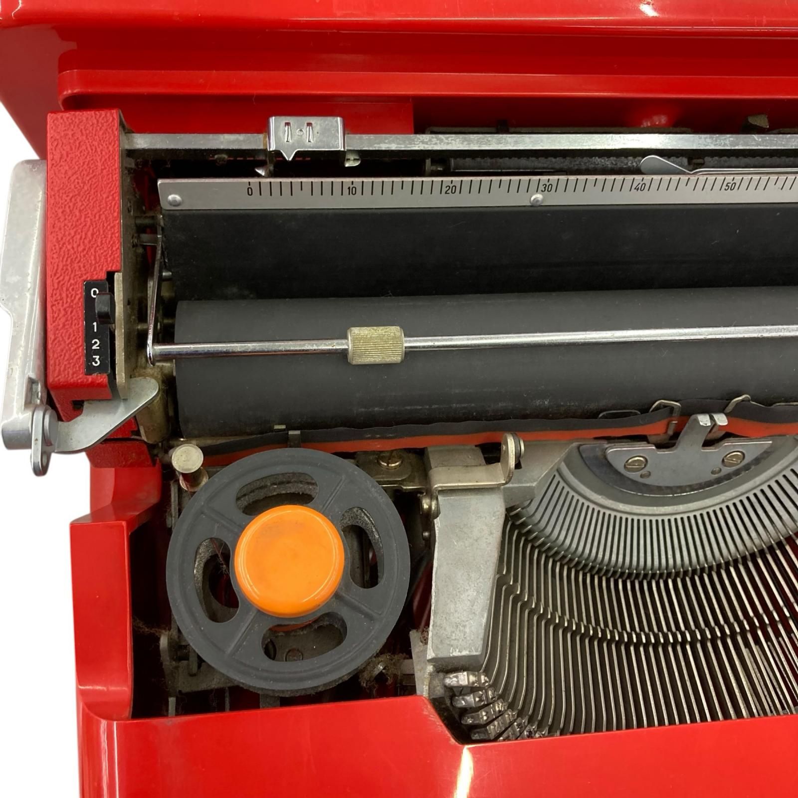 186000 現状品 Olivetti Valentine タイプライター - メルカリ