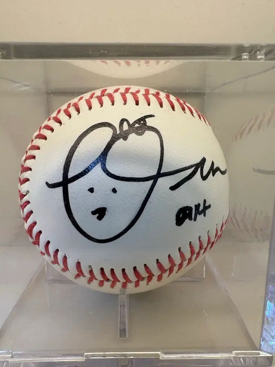 IZ ONE アイズワン チェ イェナ YENA サインボール