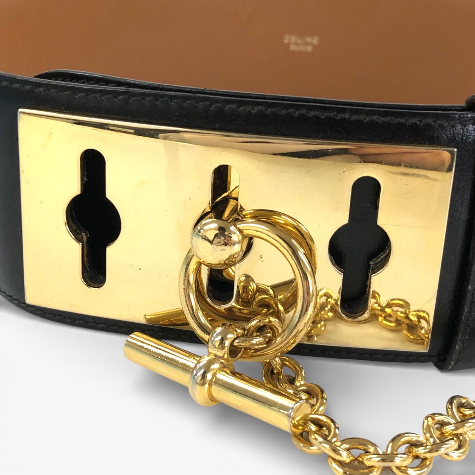 セリーヌ マンテル チェーンベルト 75 レザー ブラック セリーヌ マンテル チェーンベルト 75 レザー ブラック セリーヌ