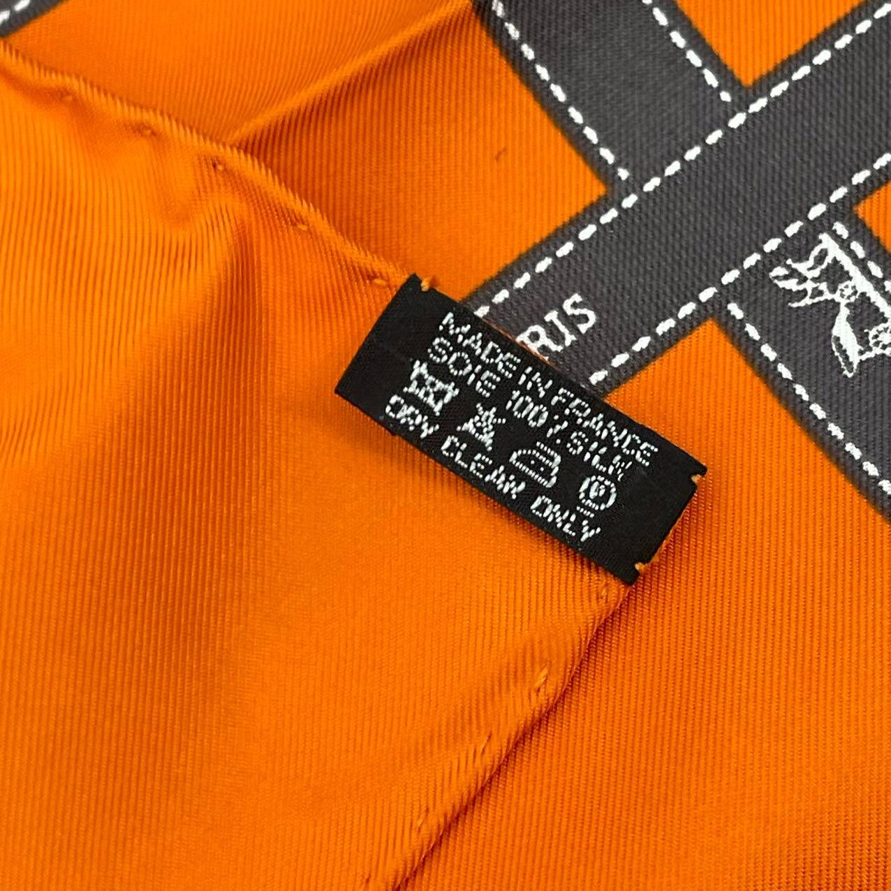 新品同様 HERMES エルメス スカーフ カレ90 シルク ボルデュック